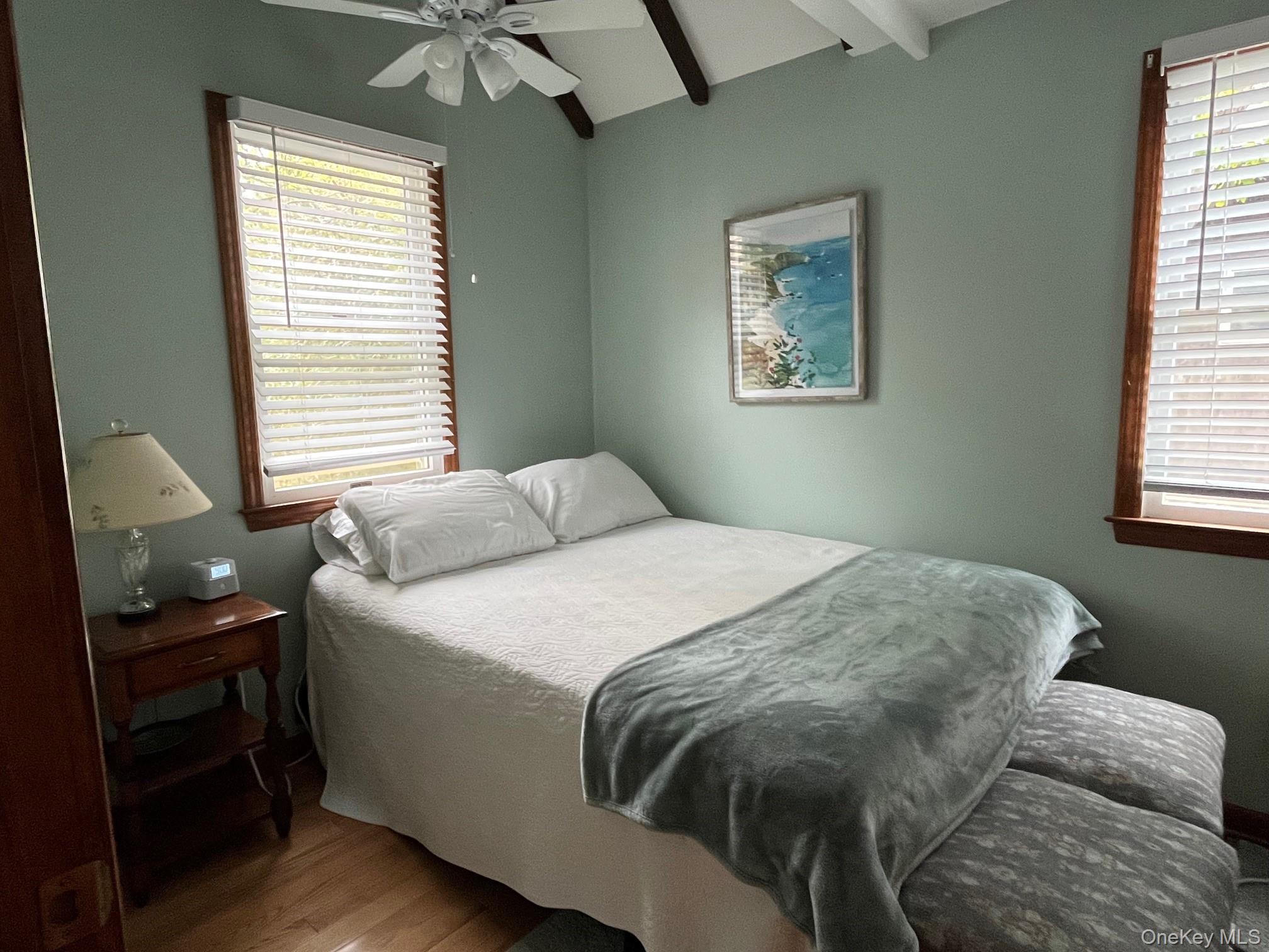 896 Evergreen – For Rent photo 6