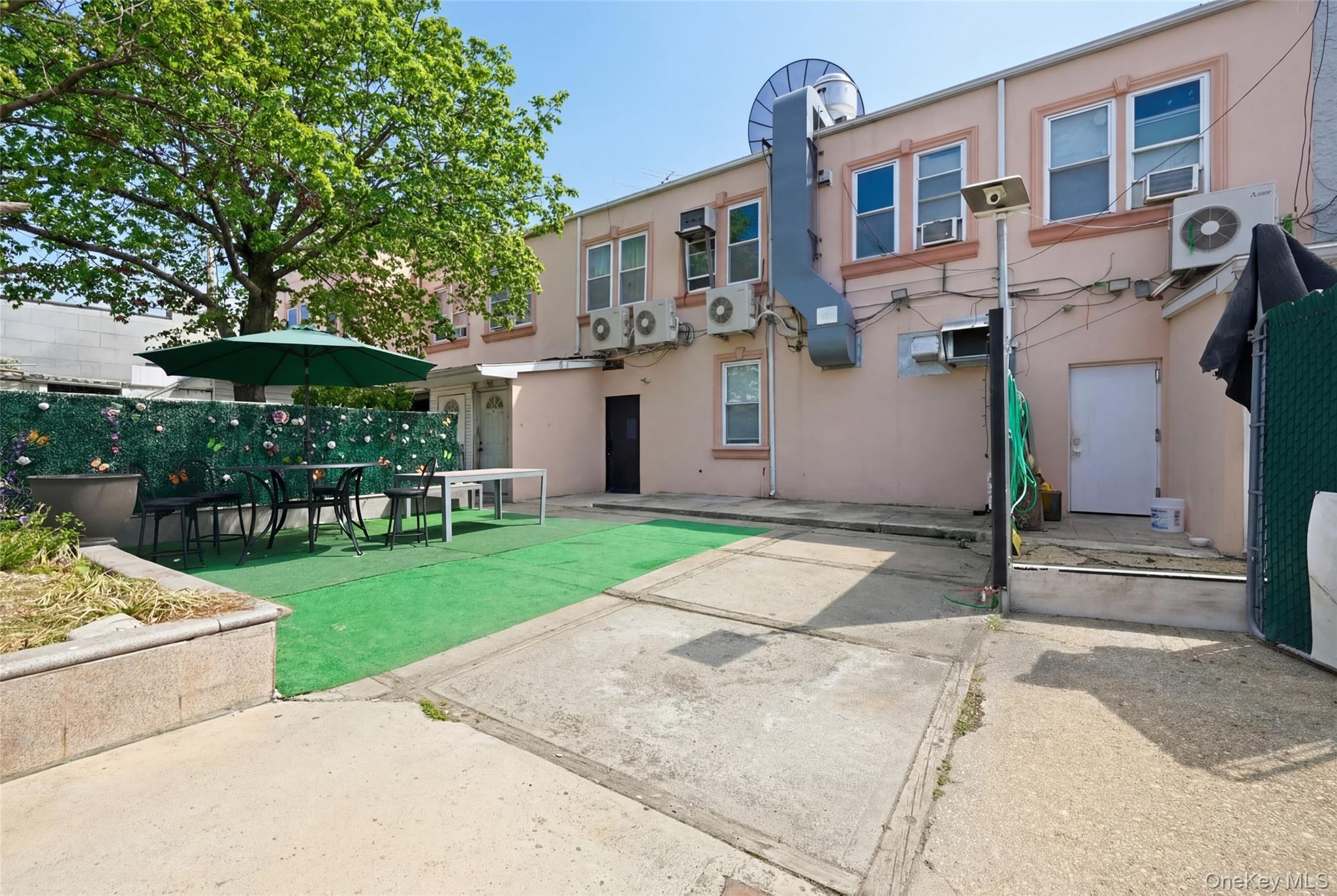 78 Hempstead Turnpike – For Sale photo 29