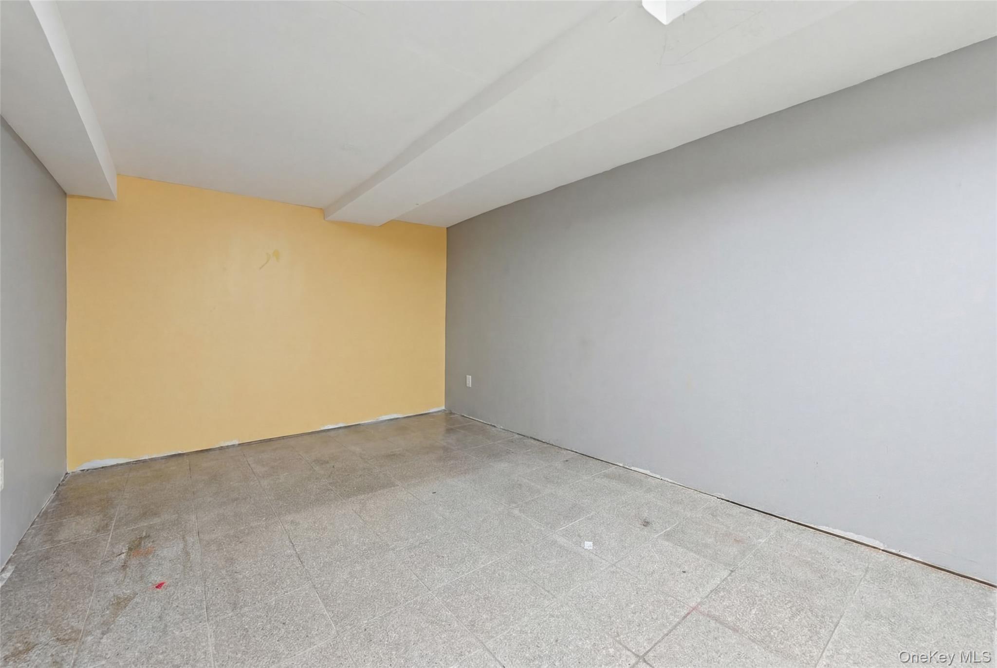 78 Hempstead Turnpike – For Sale photo 23