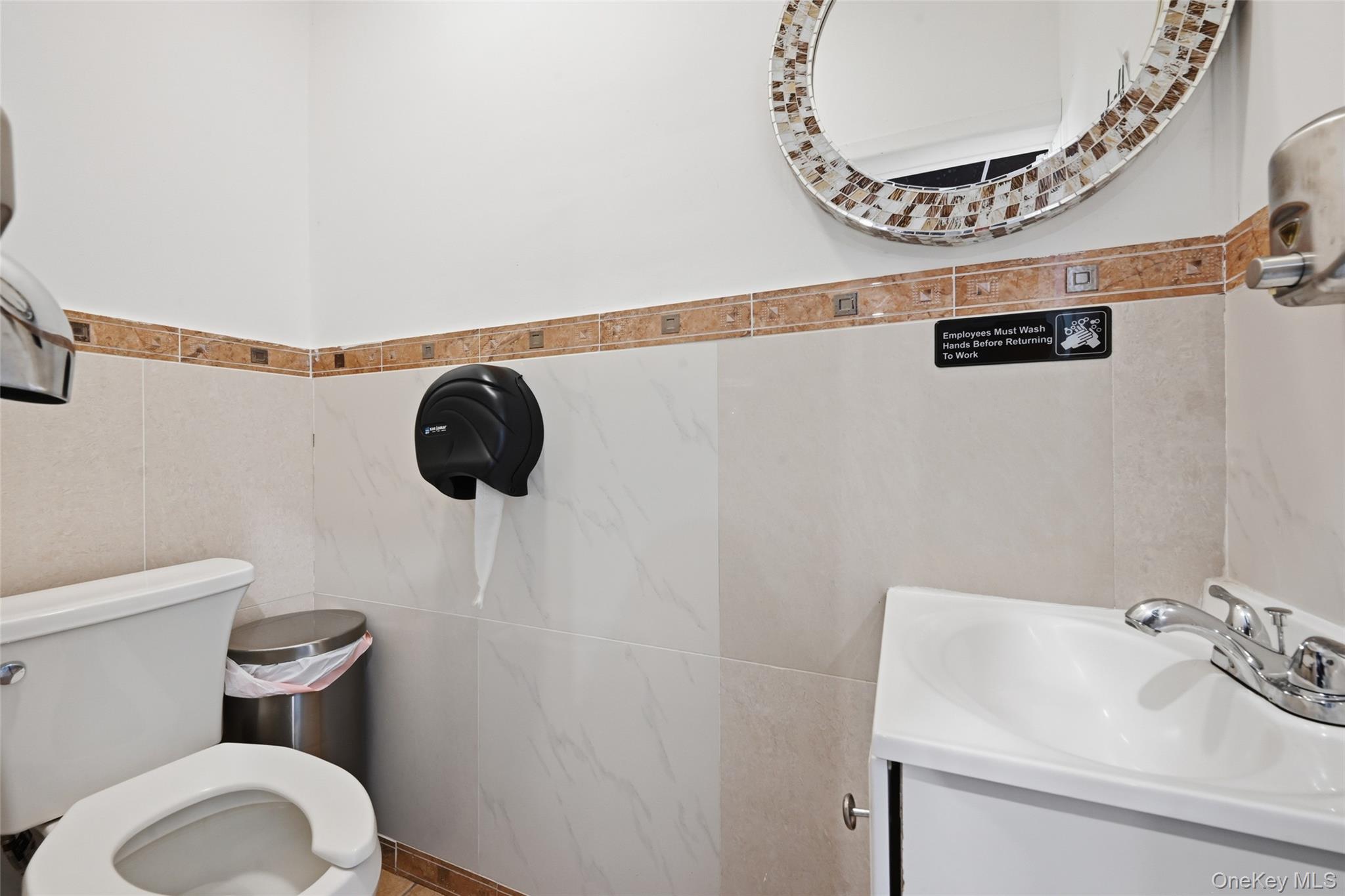 78 Hempstead Turnpike – For Sale photo 13