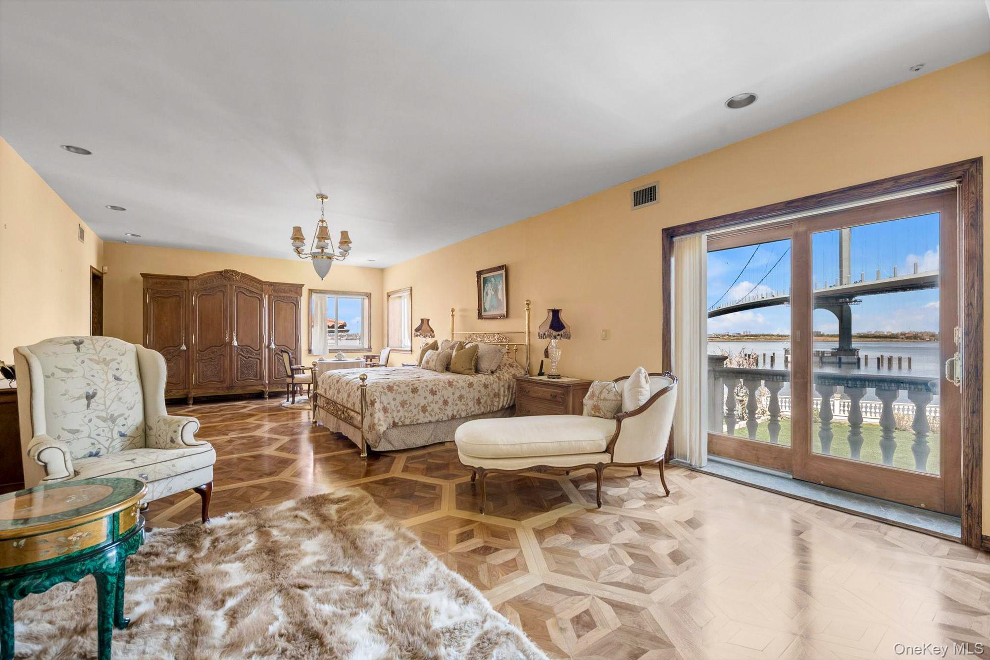 118 Malba Drive – For Sale photo 16