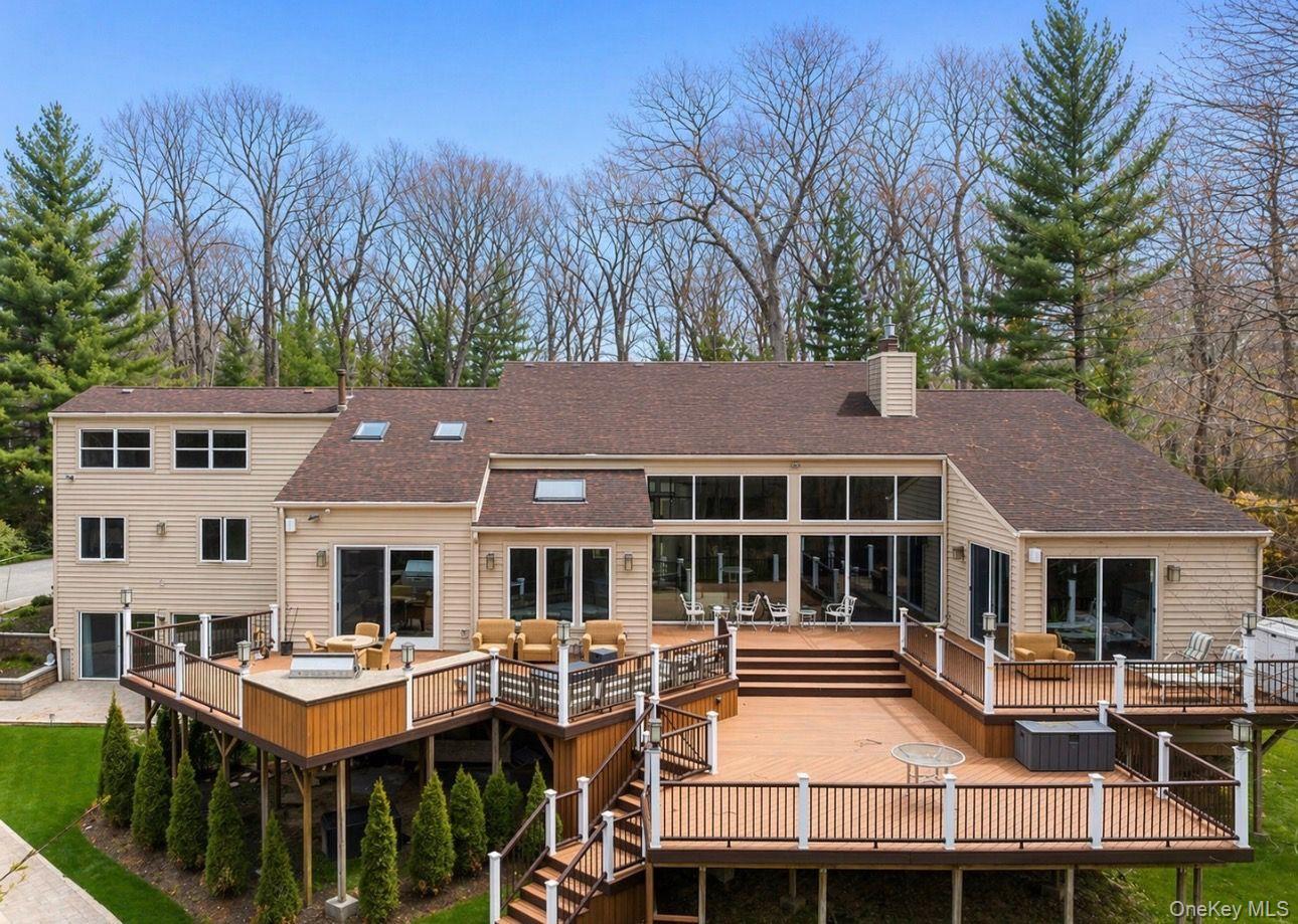 7 Windemere Crest – For Sale