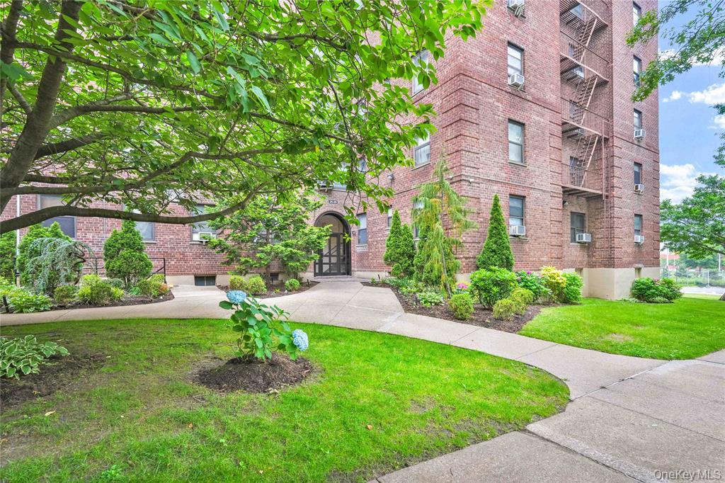 26-20 141st Street, Unit 2G photo 6