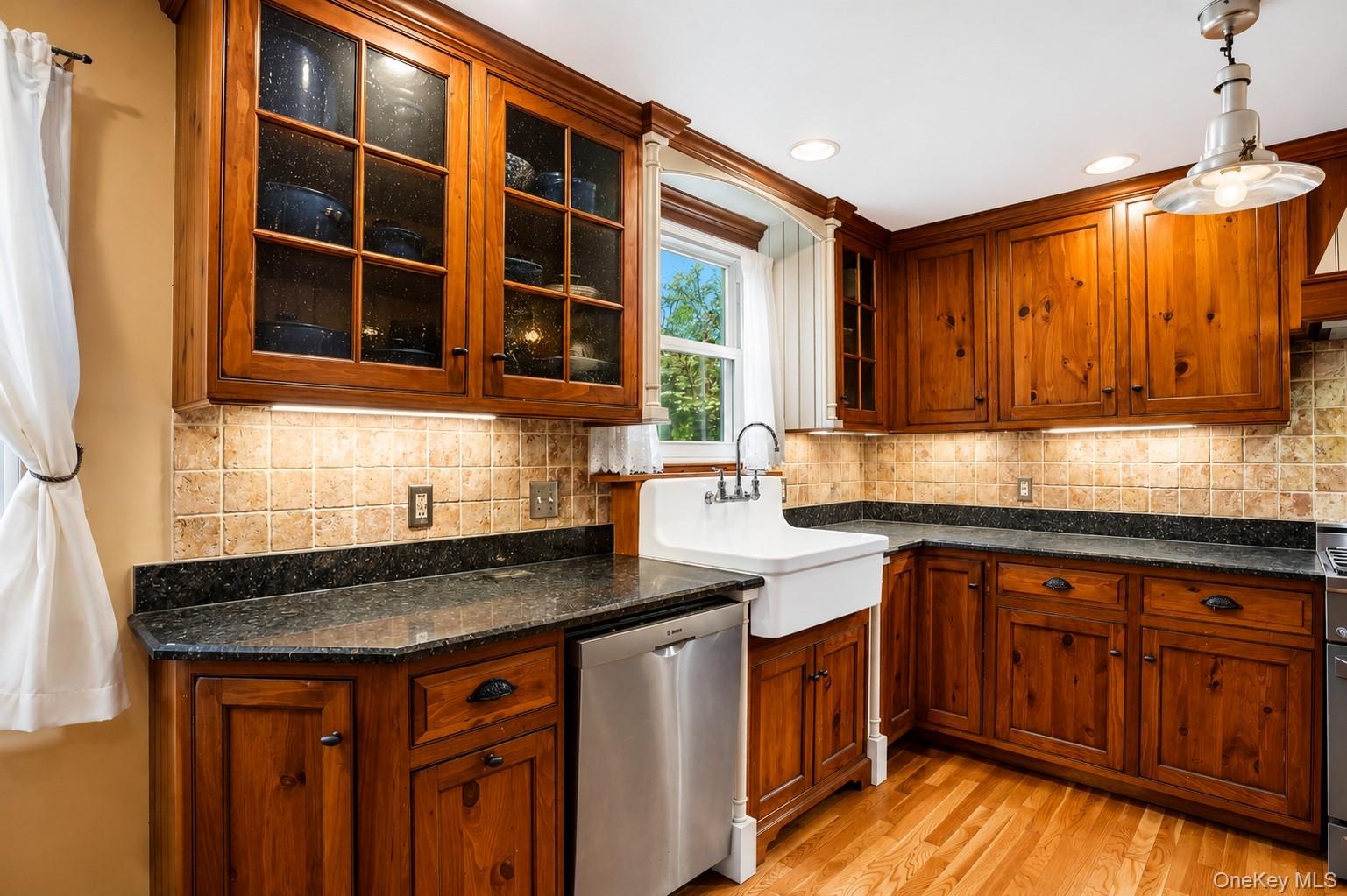66 Summit Avenue – For Sale photo 13