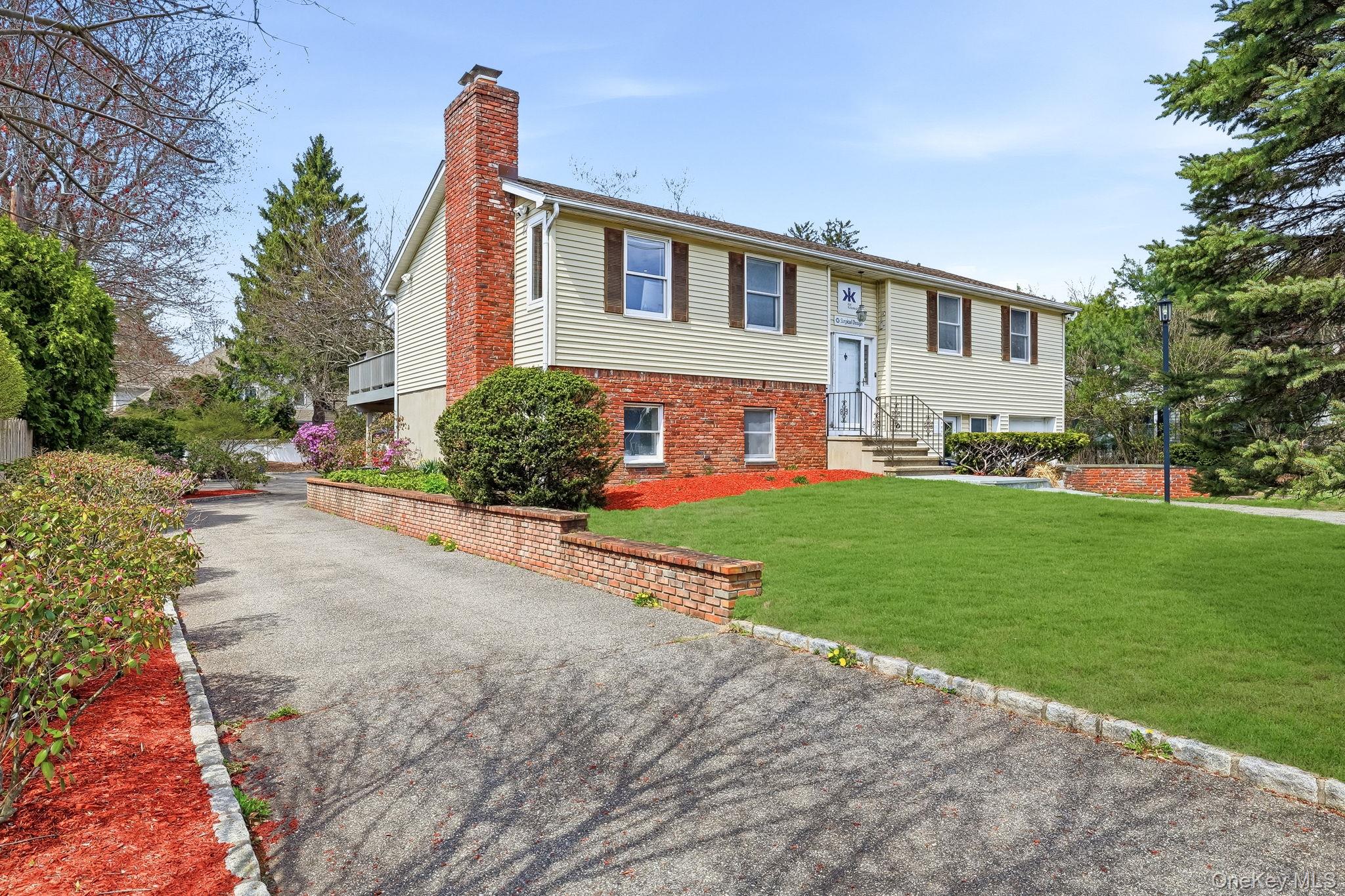 3 Macdonald Avenue – For Sale