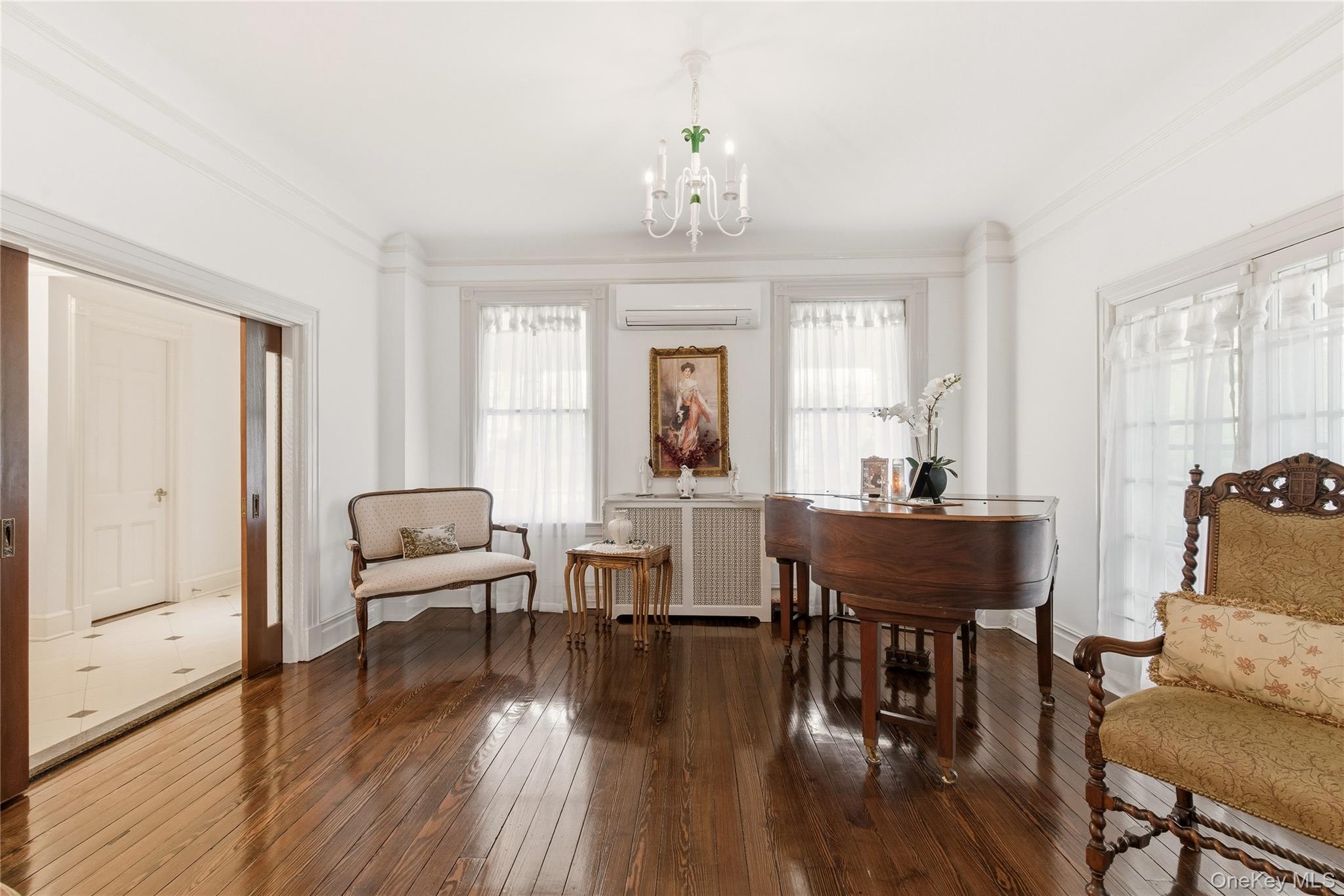 89 Duck Pond Road – For Sale photo 10