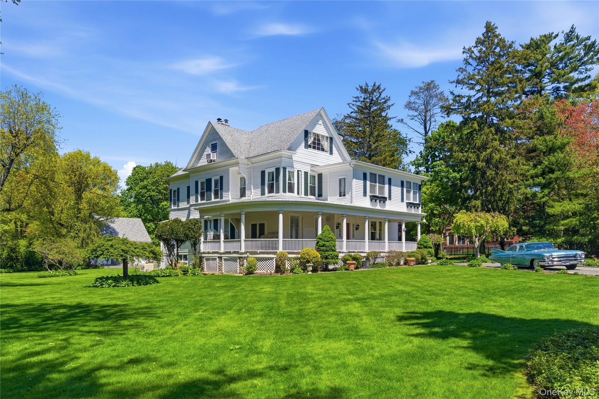89 Duck Pond Road – For Sale photo 4