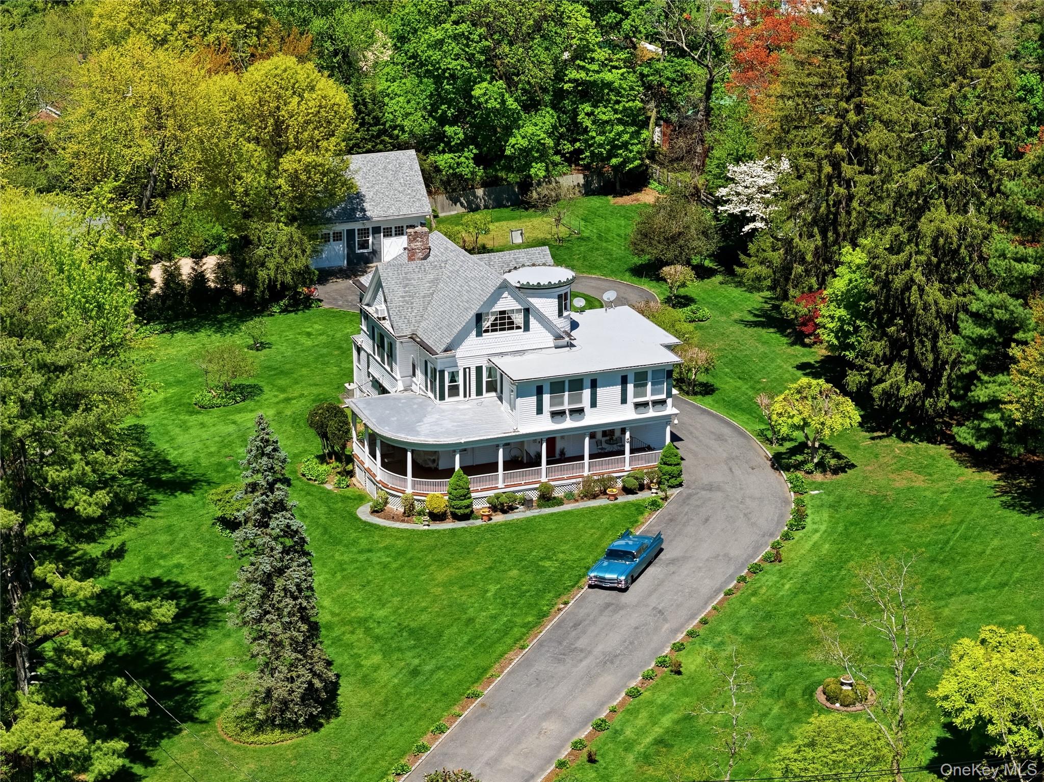 89 Duck Pond Road – For Sale photo 9