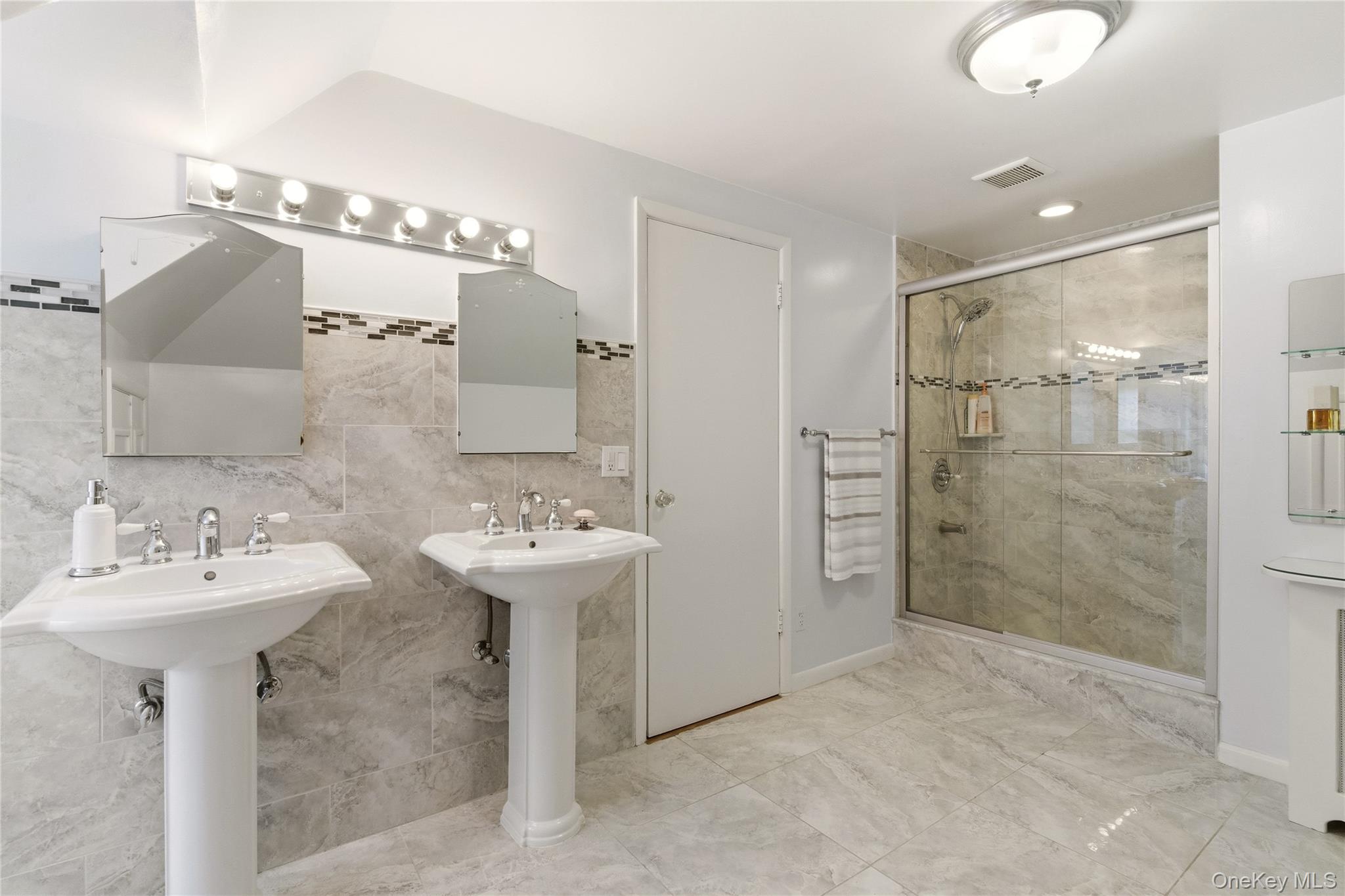 89 Duck Pond Road – For Sale photo 30