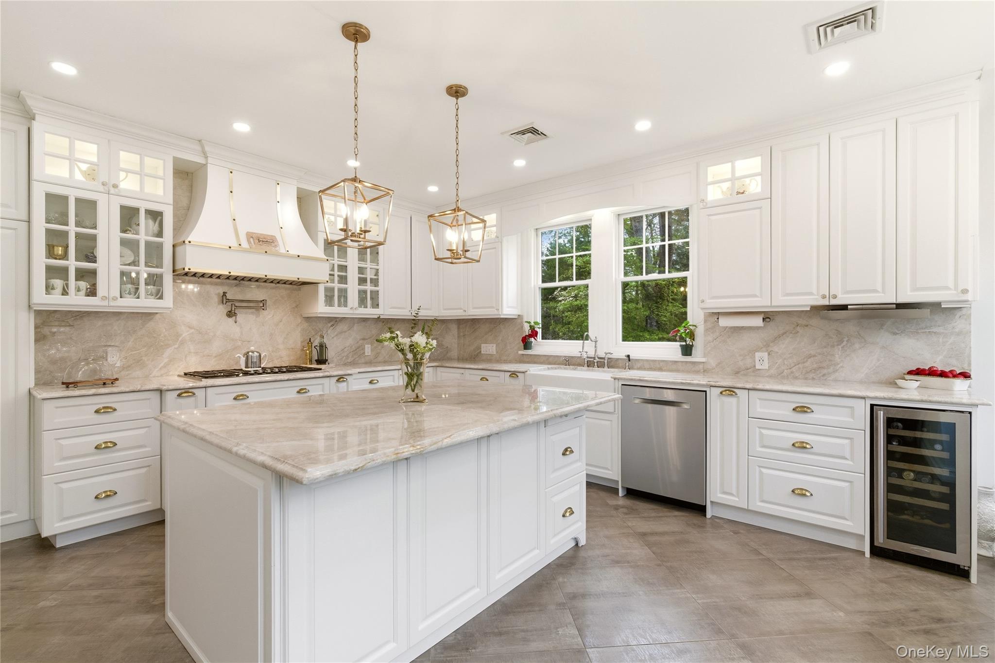 89 Duck Pond Road – For Sale photo 17