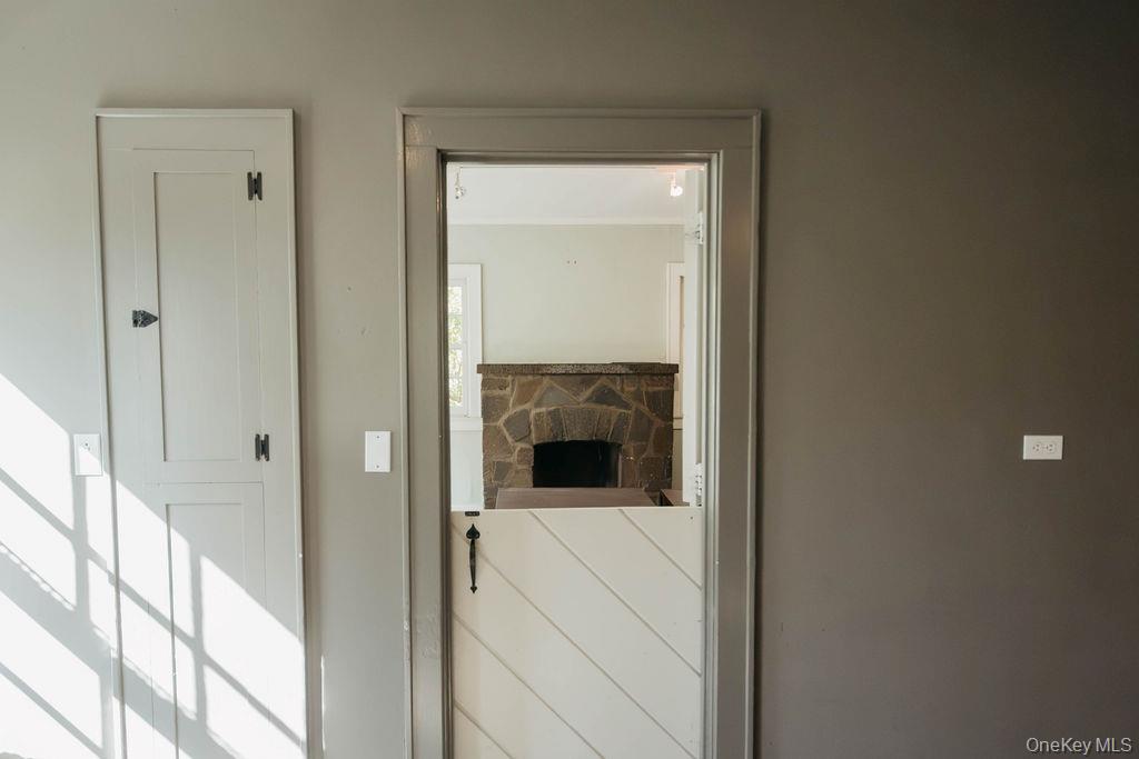 3927 Main Street – For Sale photo 11