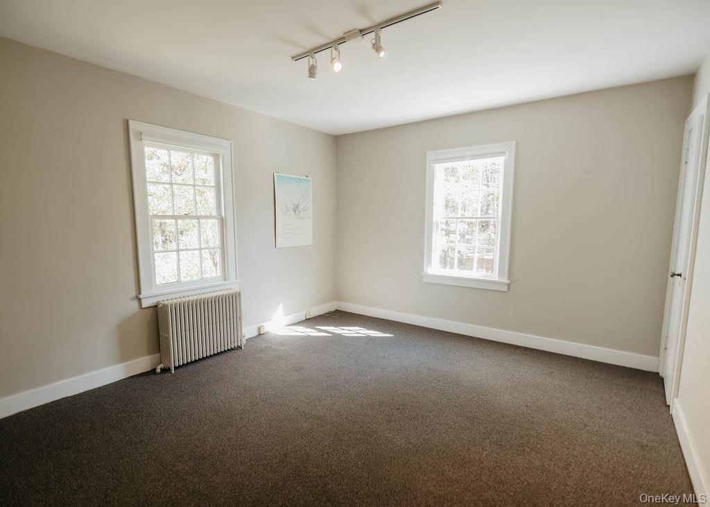 3927 Main Street – For Sale photo 17