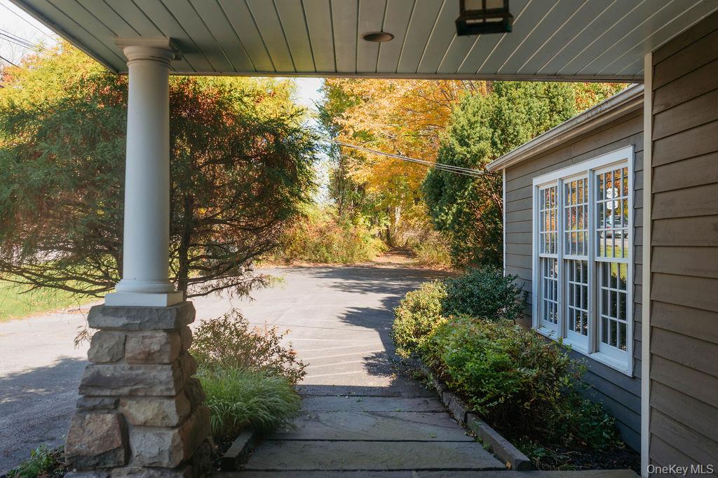 3927 Main Street – For Sale photo 3