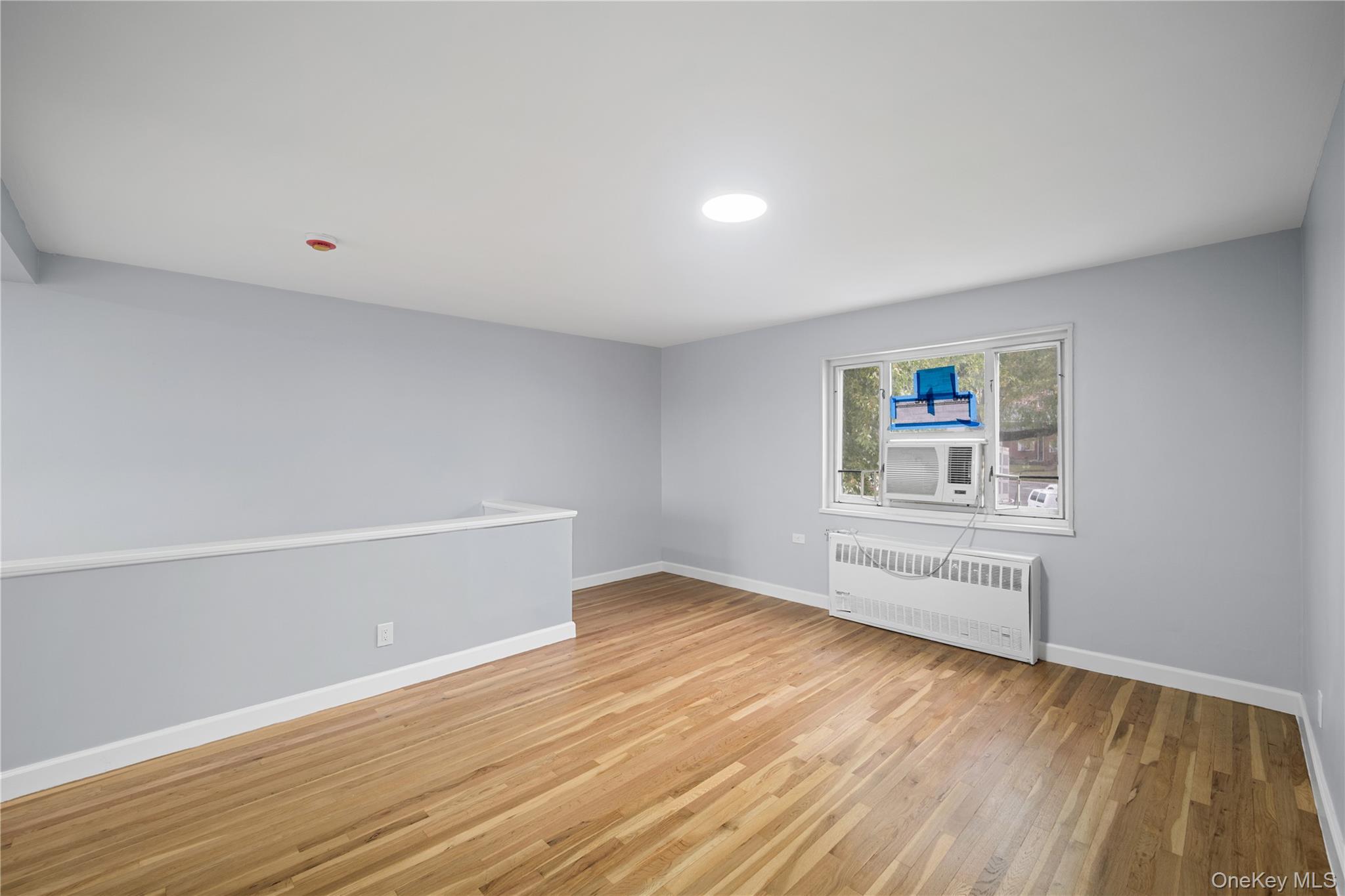 221-43 Manor Road, Unit (Upper) 16 photo 7