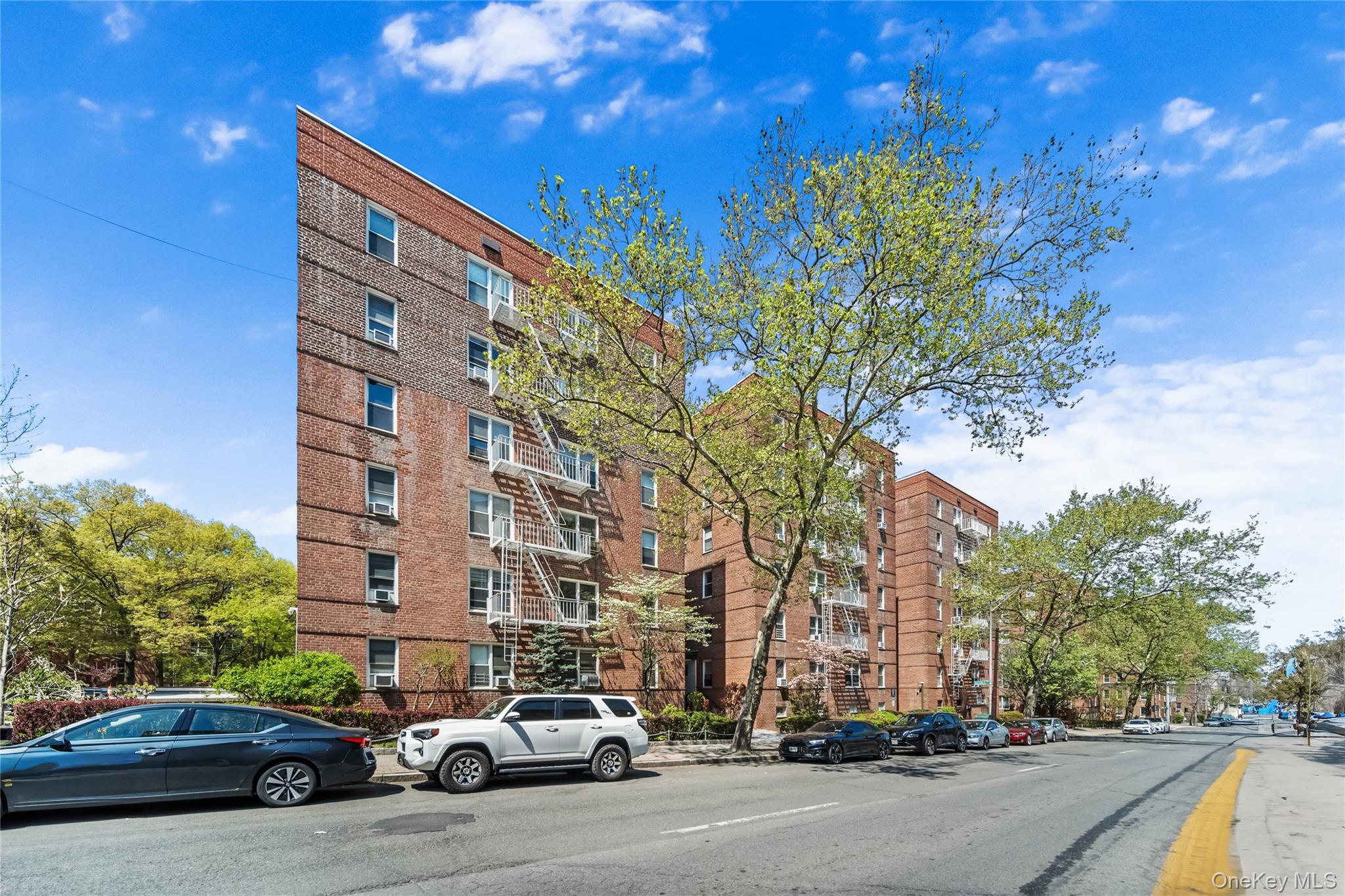 501 Riverdale, Unit 4C