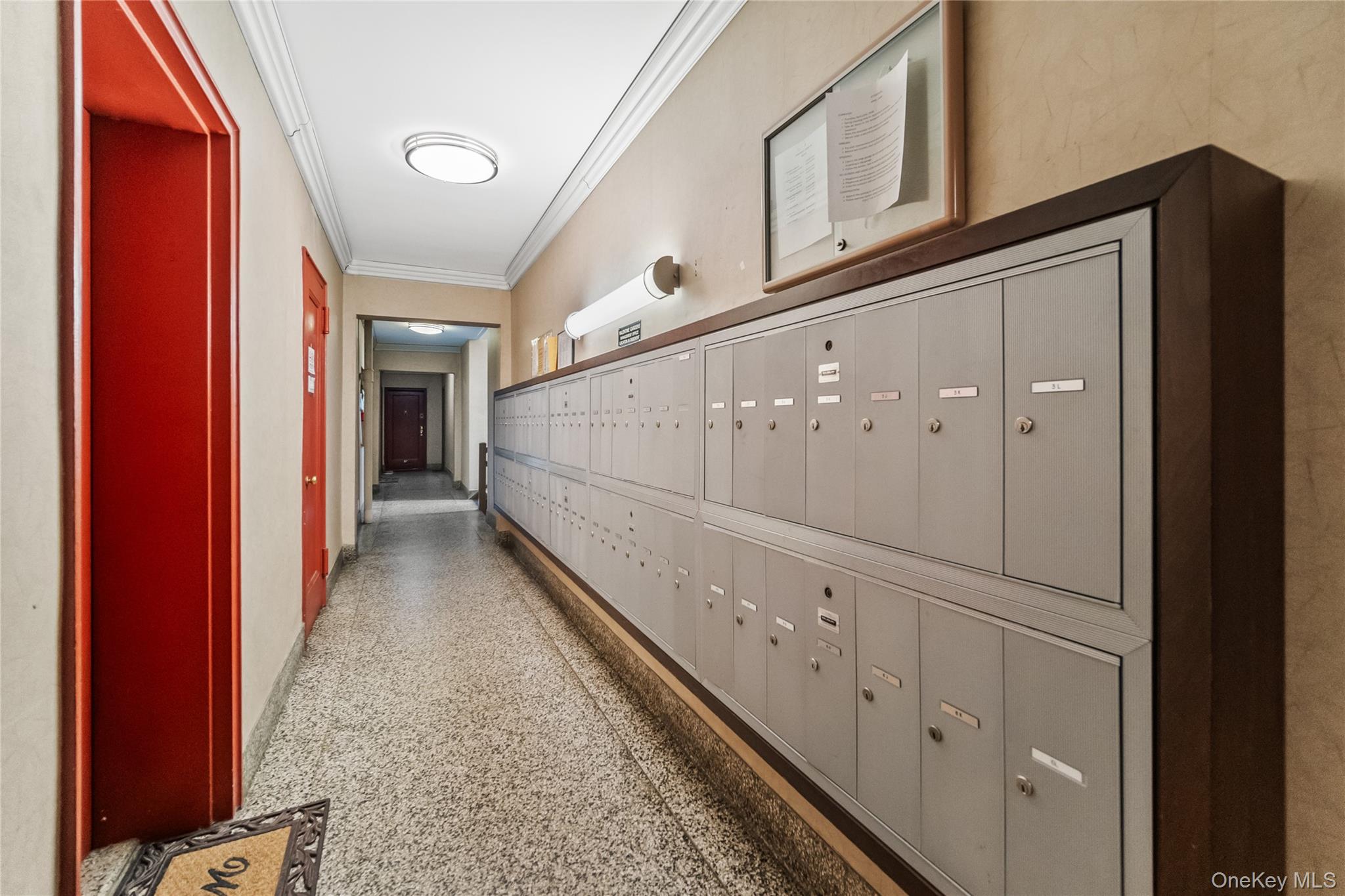 501 Riverdale, Unit 4C photo 4