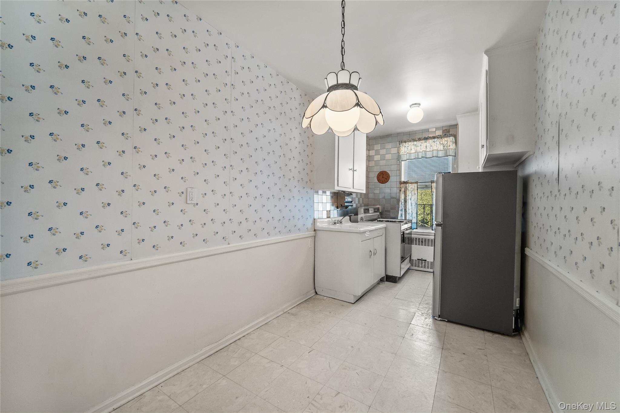 501 Riverdale, Unit 4C photo 8