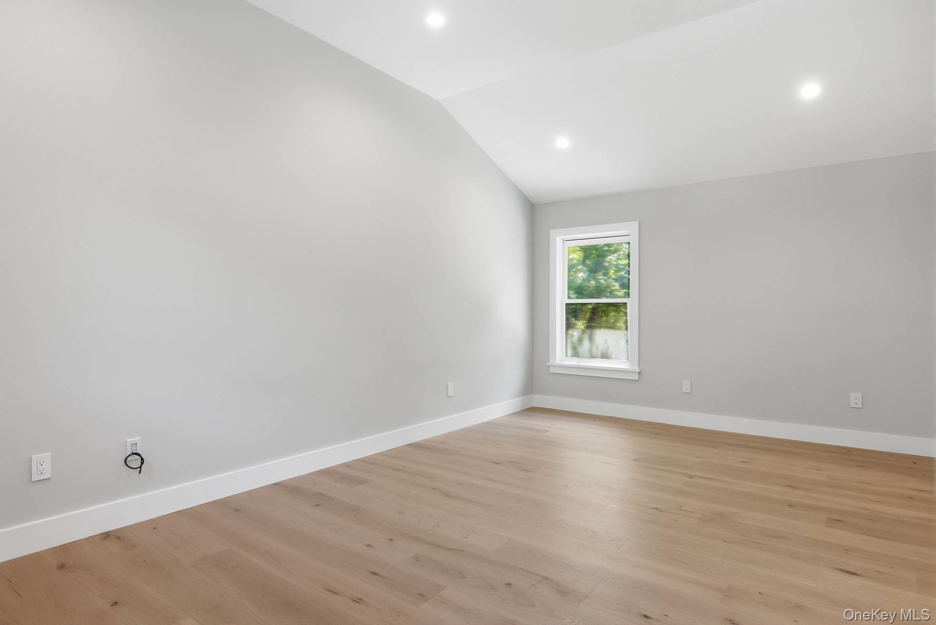7 Mortimer Street – For Sale photo 23