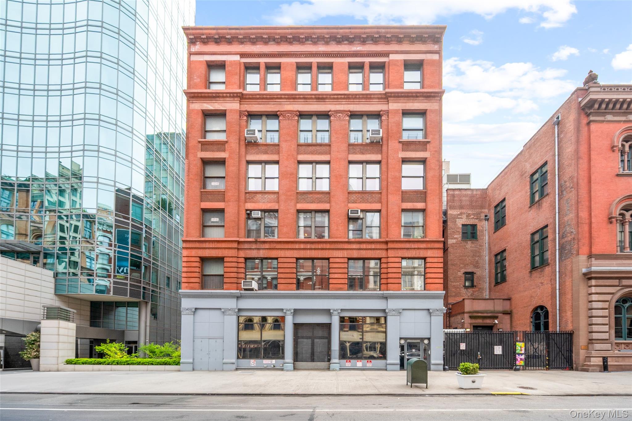 439 Lafayette Street, Unit 3 photo 21