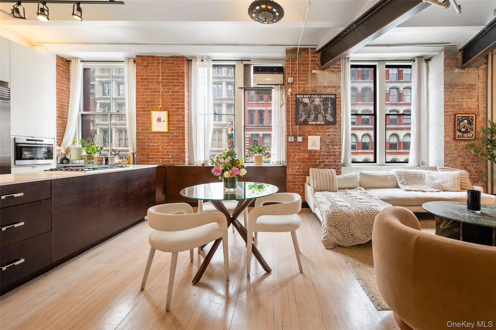 439 Lafayette Street, Unit 3 photo 5