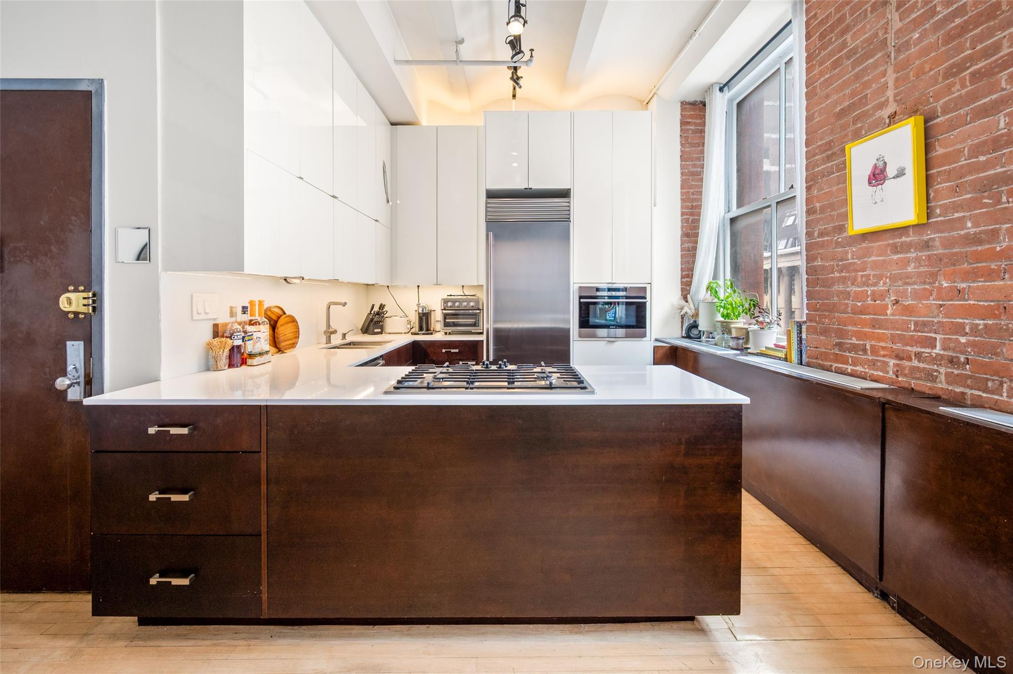 439 Lafayette Street, Unit 3 photo 6