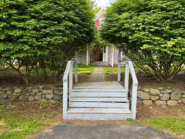 74 S Airmont Road – For Sale photo 42