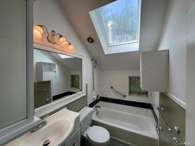 74 S Airmont Road – For Sale photo 23