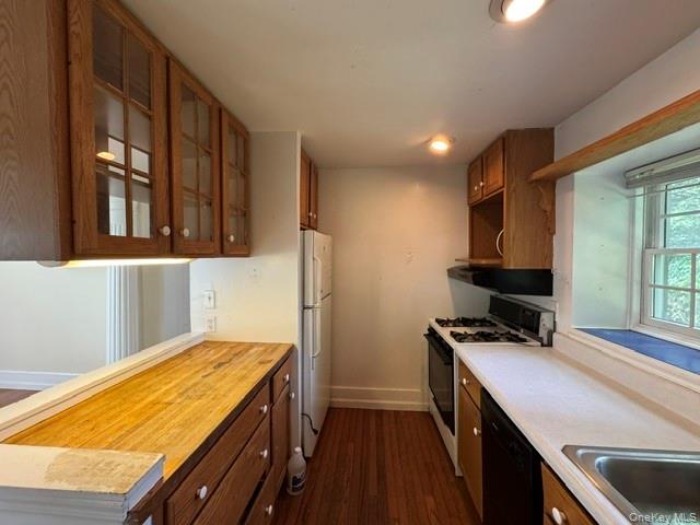 74 S Airmont Road – For Sale photo 16