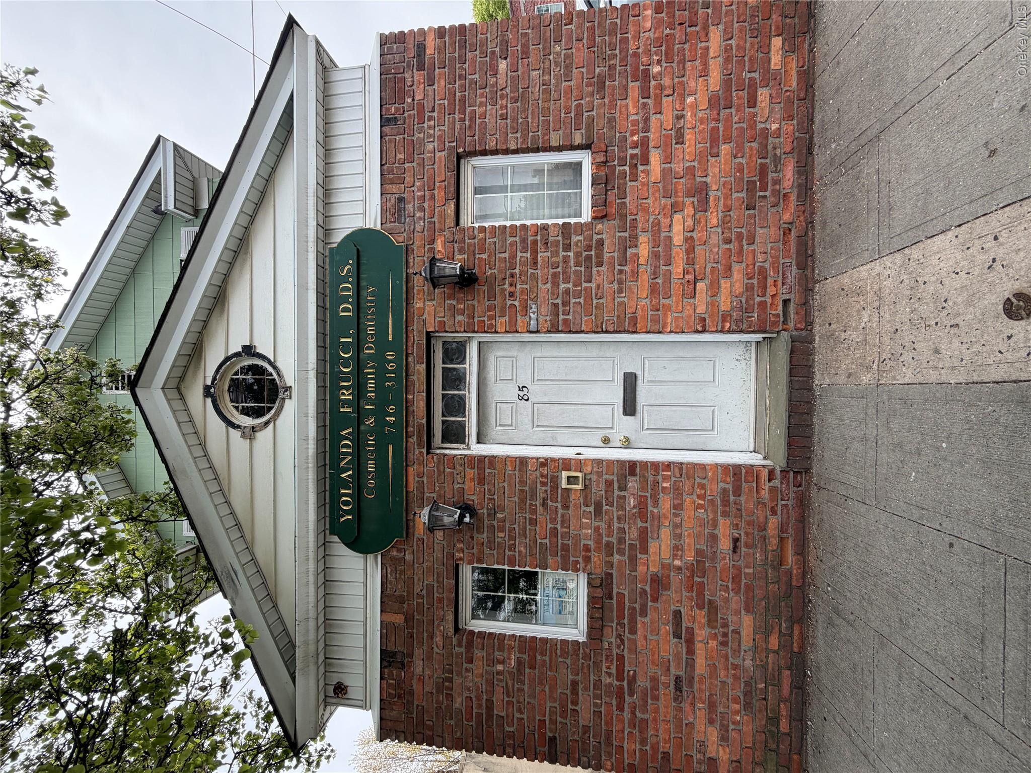 85 Hillside Avenue – For Sale photo 4