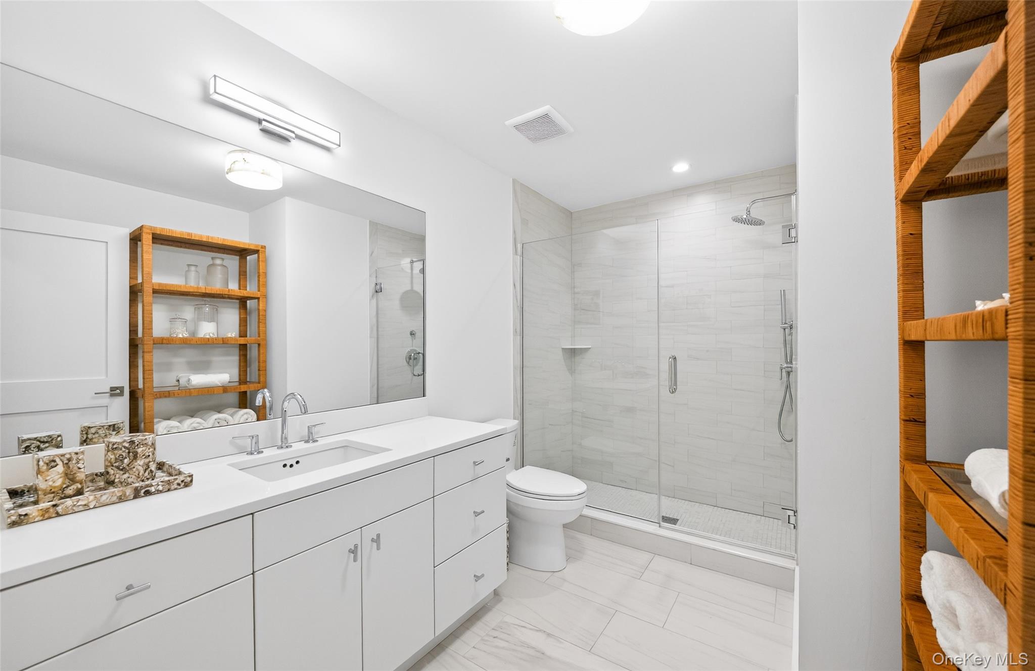 17 Bay View Road N – For Rent photo 32