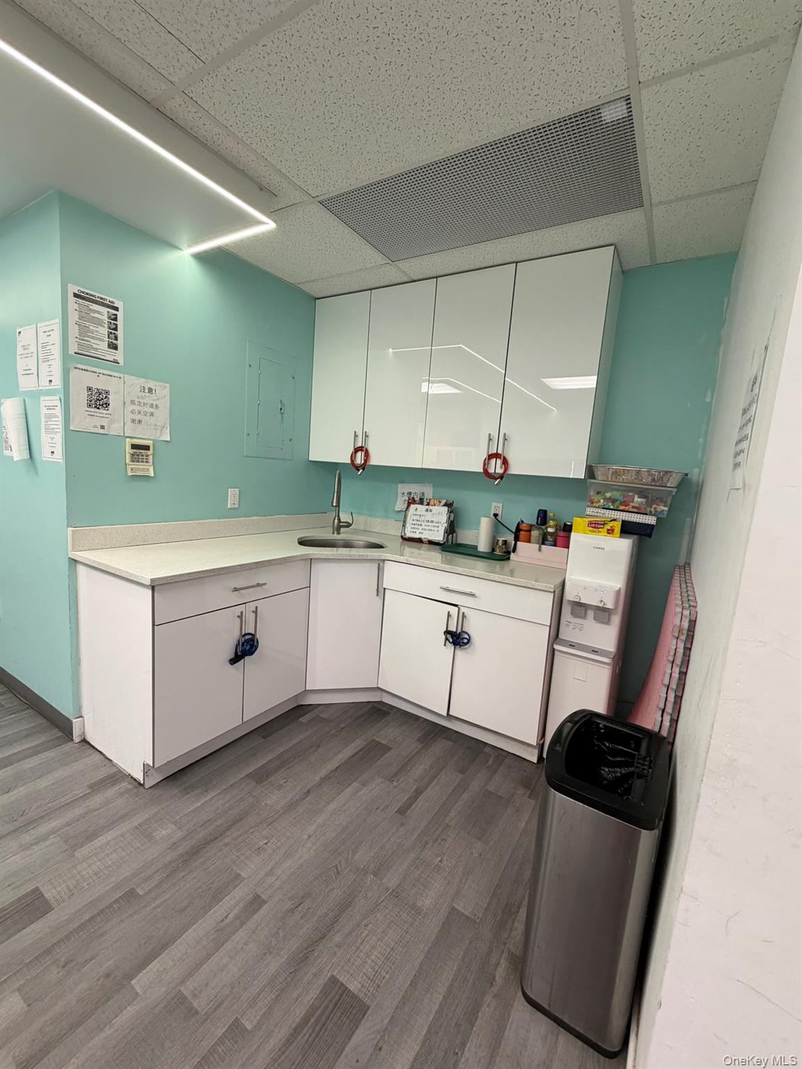 136-46 41st Avenue, Unit 1E photo 4