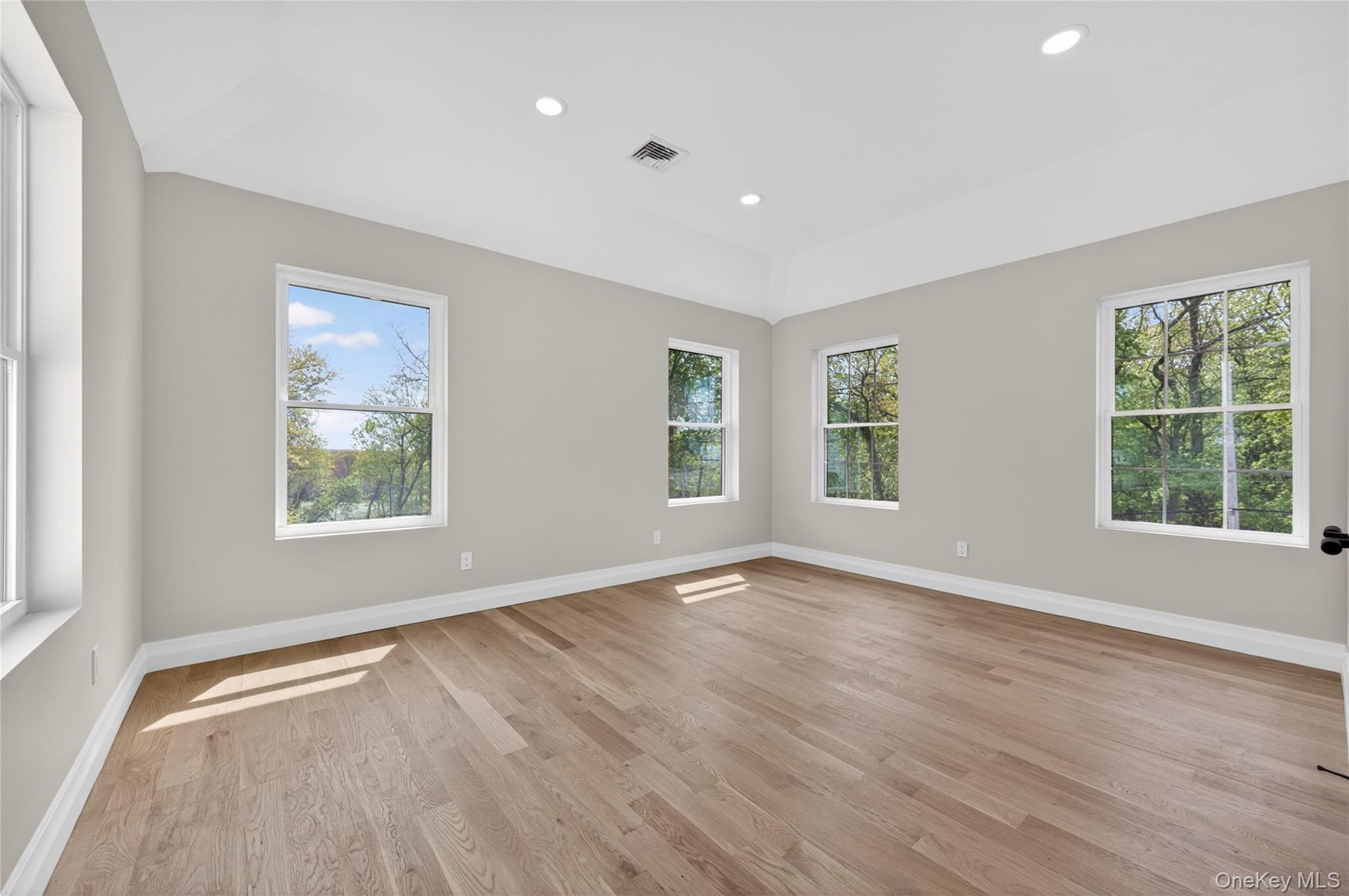 15 Ridge Drive – For Sale photo 36
