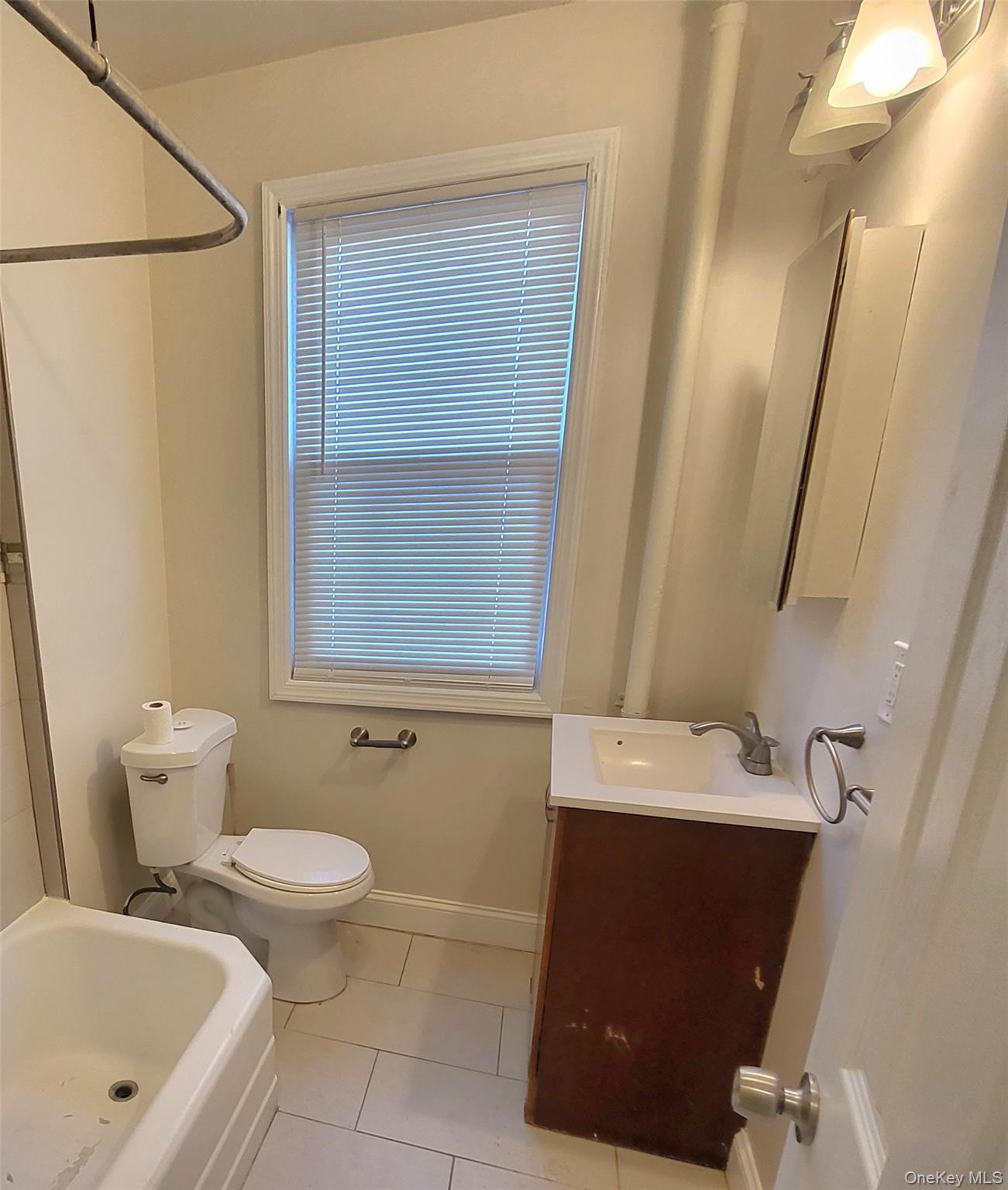607 S 5th Avenue, Unit 2nd Flr Du photo 7