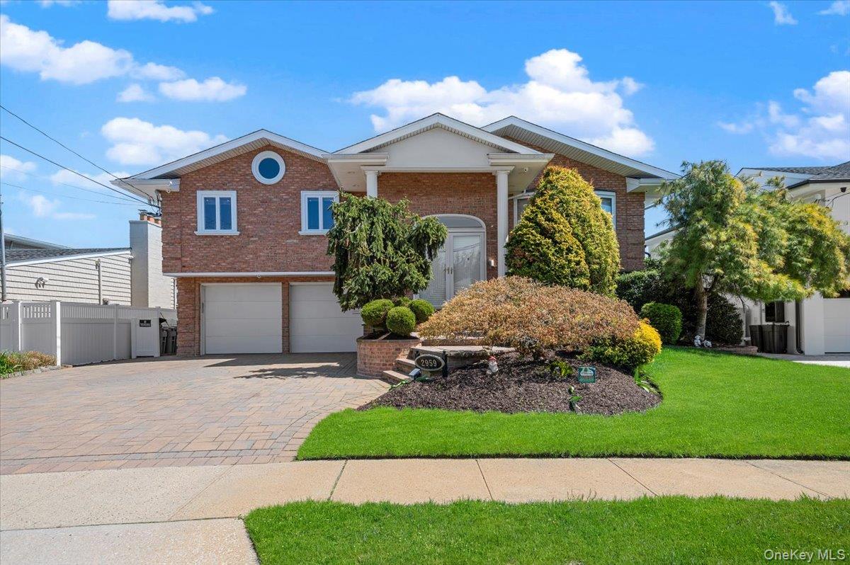 2959 Shore Drive – For Sale