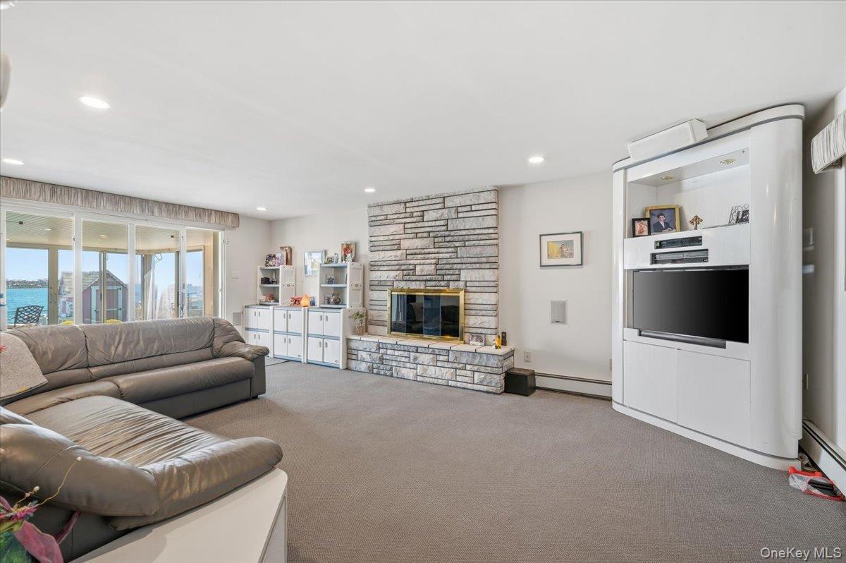 2959 Shore Drive – For Sale photo 20