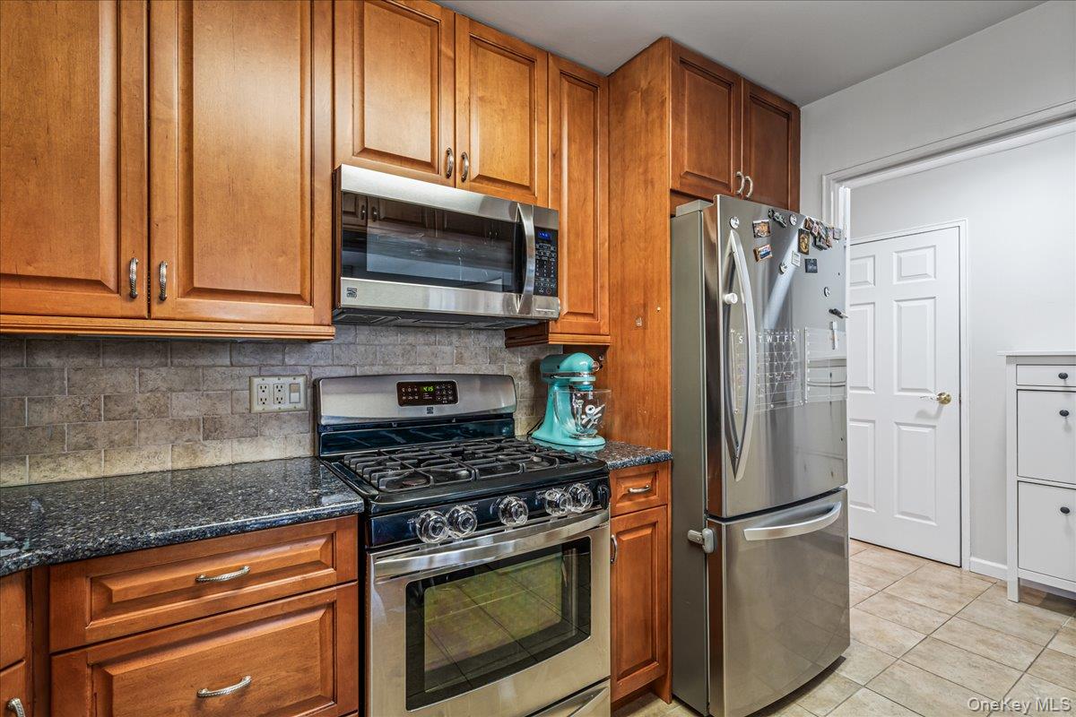 215-15 23rd Avenue, Unit TH  10 photo 11