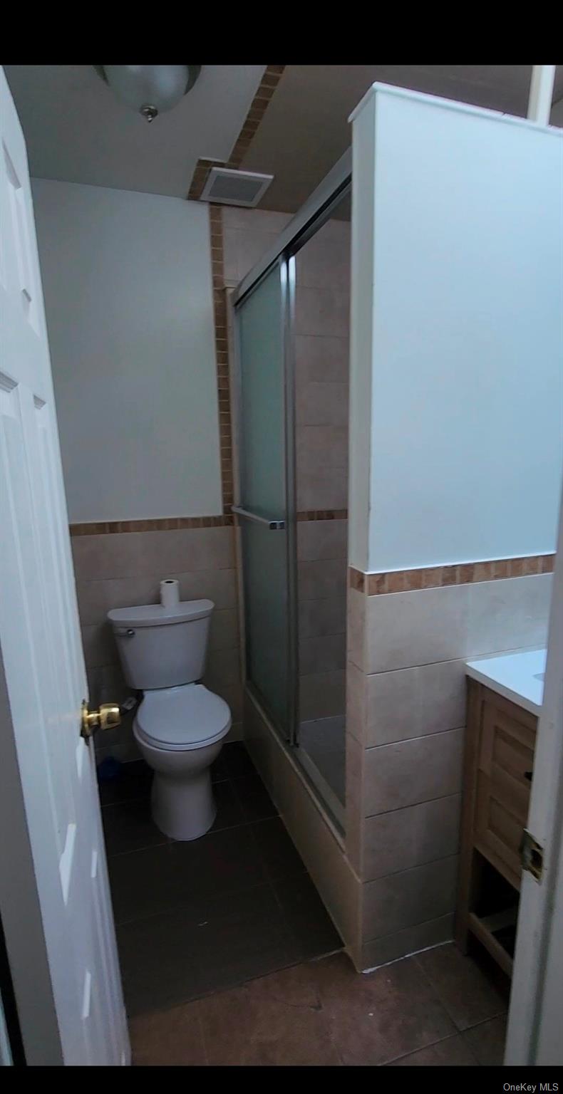 120-15 Jamaica Ave, Unit 2 photo 5