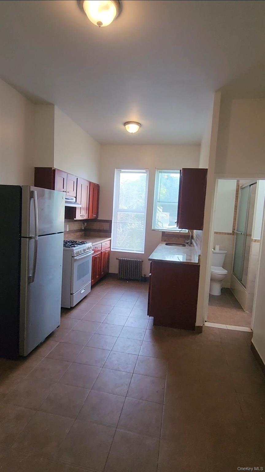 120-15 Jamaica Ave, Unit 2