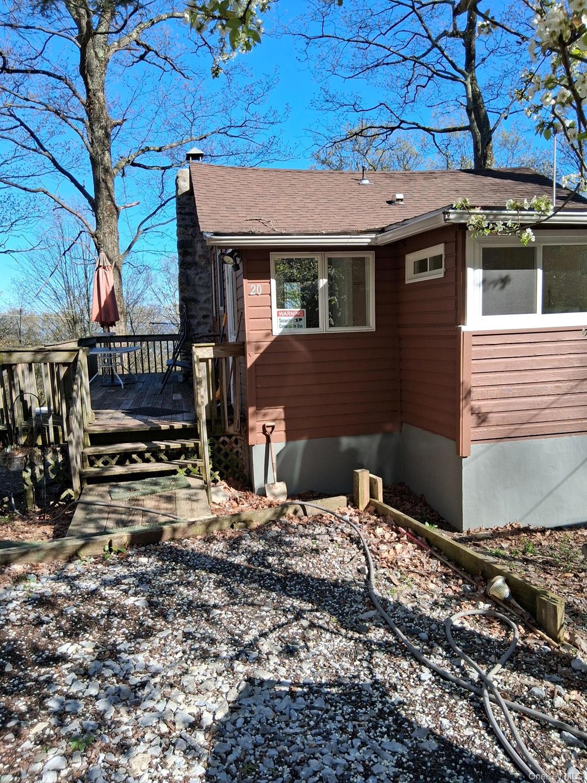 20 OAKWOOD TRL. N – For Sale