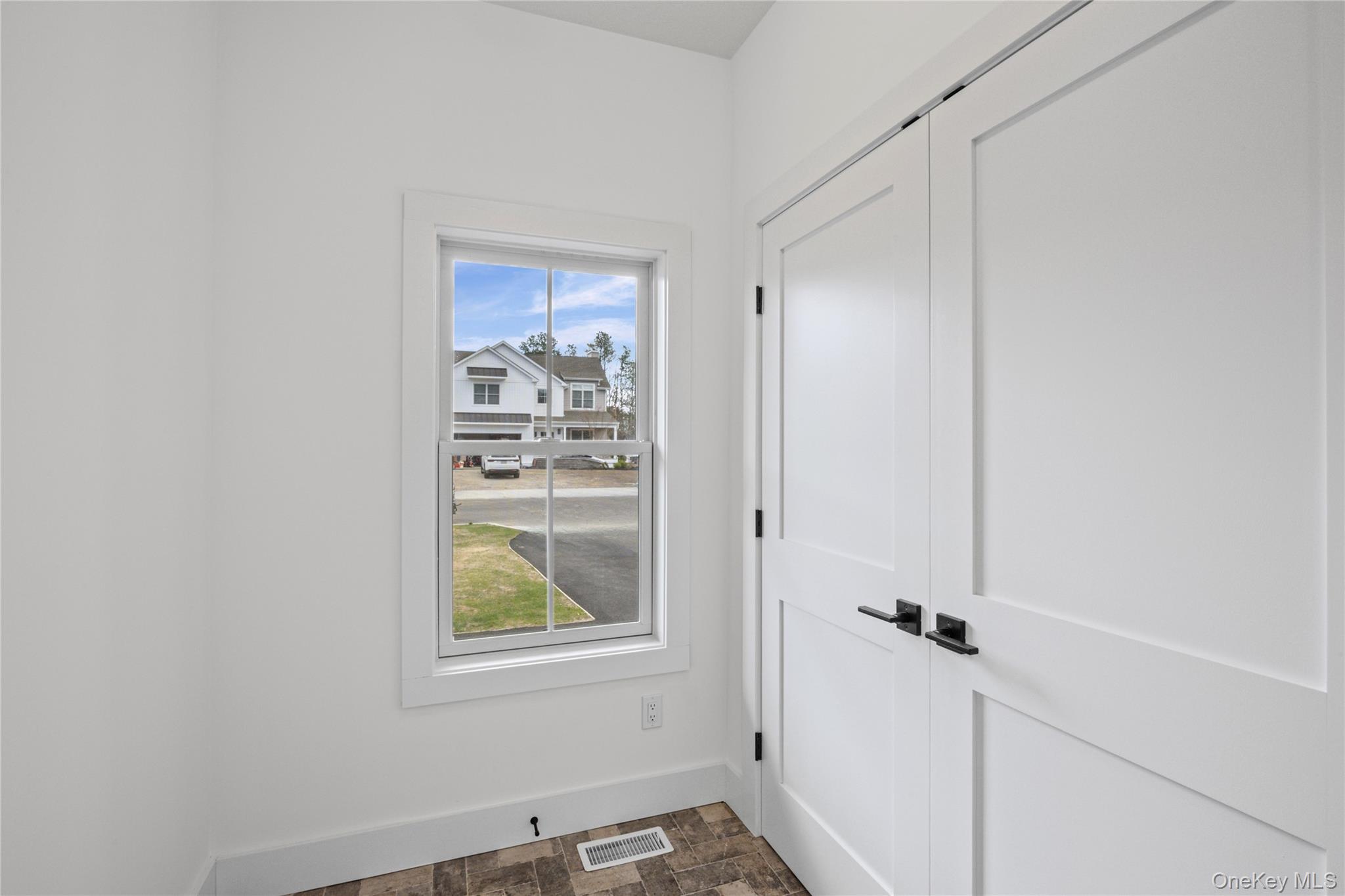 7 Jersey Avenue – For Sale photo 29