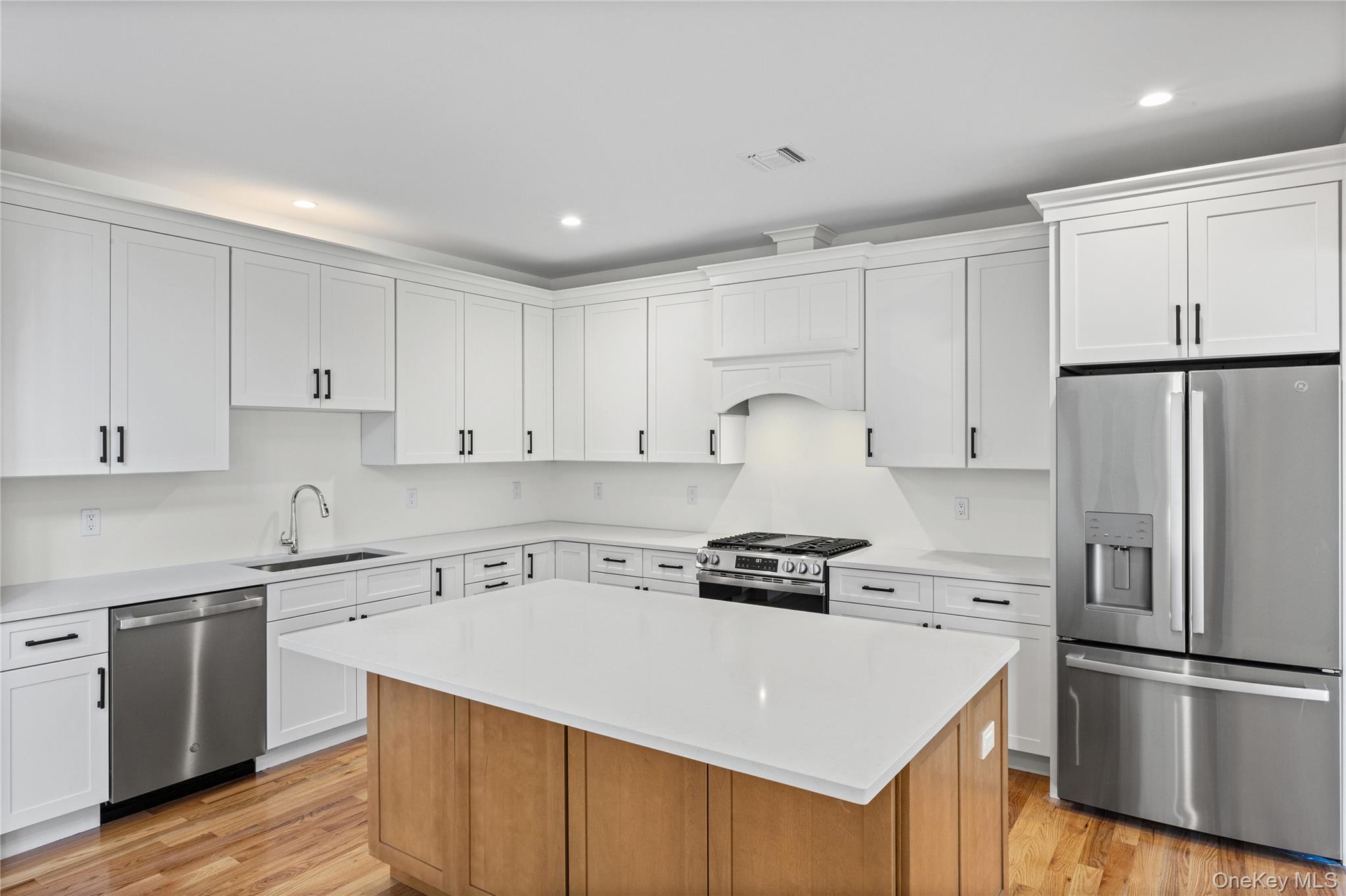 7 Jersey Avenue – For Sale photo 14