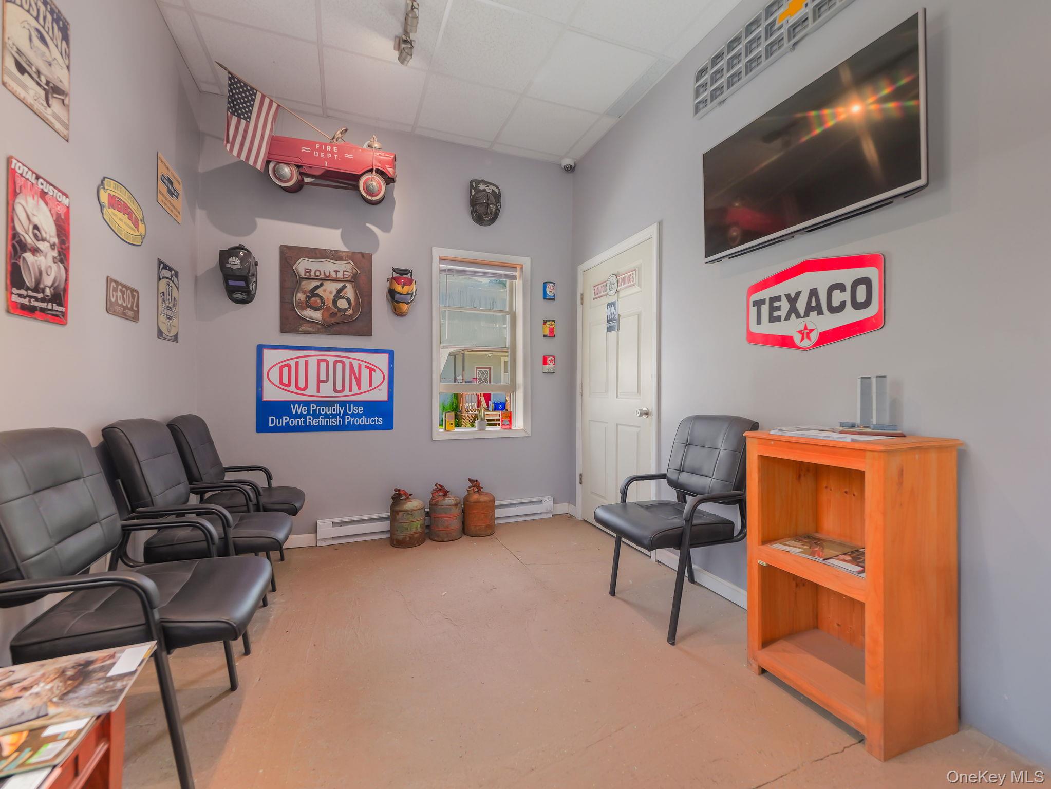 301 N Main Street – For Sale photo 14