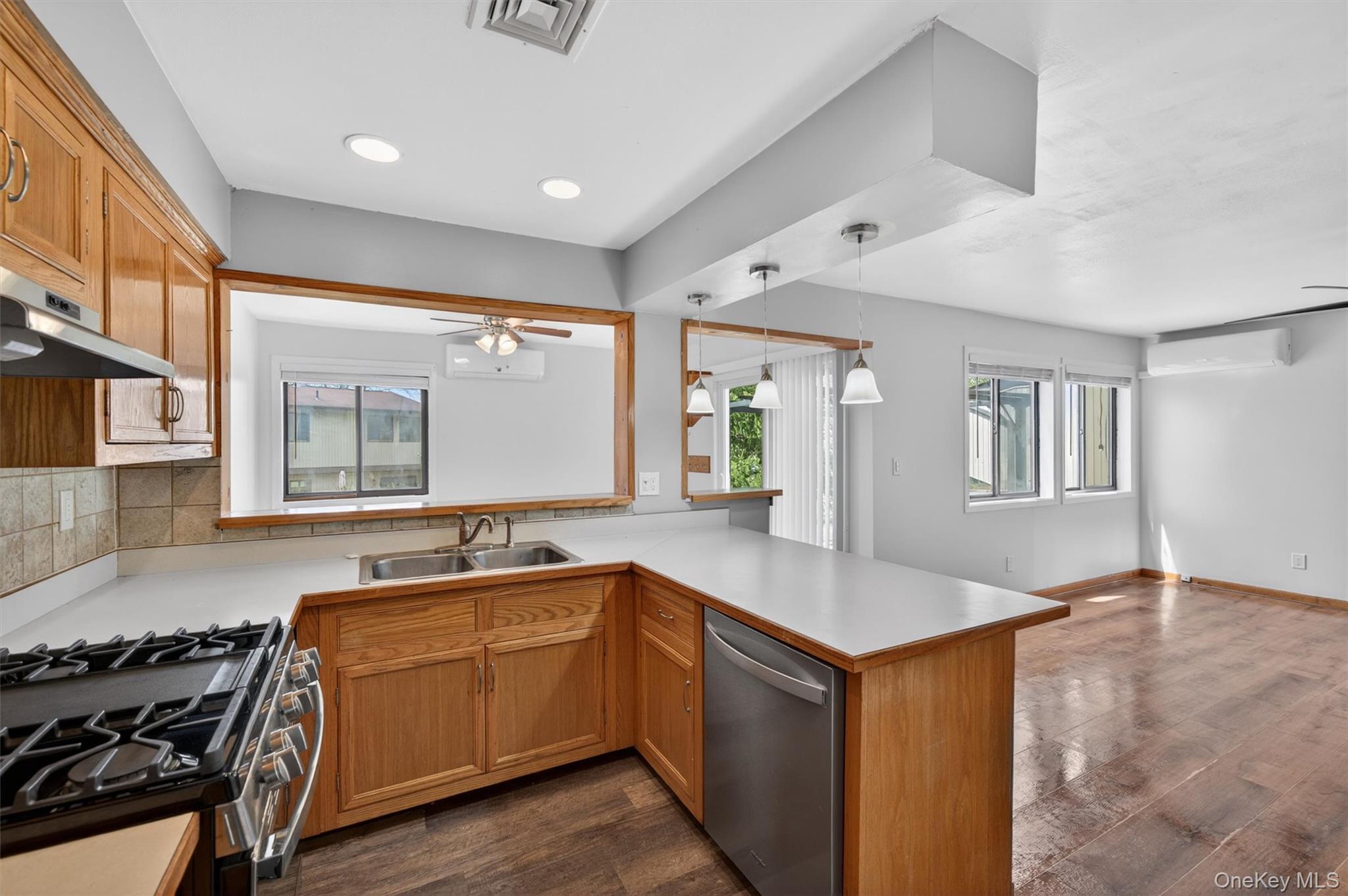 6 Charlotte Mews – For Sale photo 14