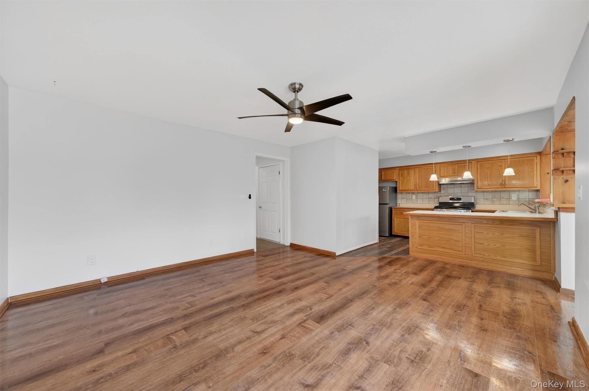 6 Charlotte Mews – For Sale photo 12