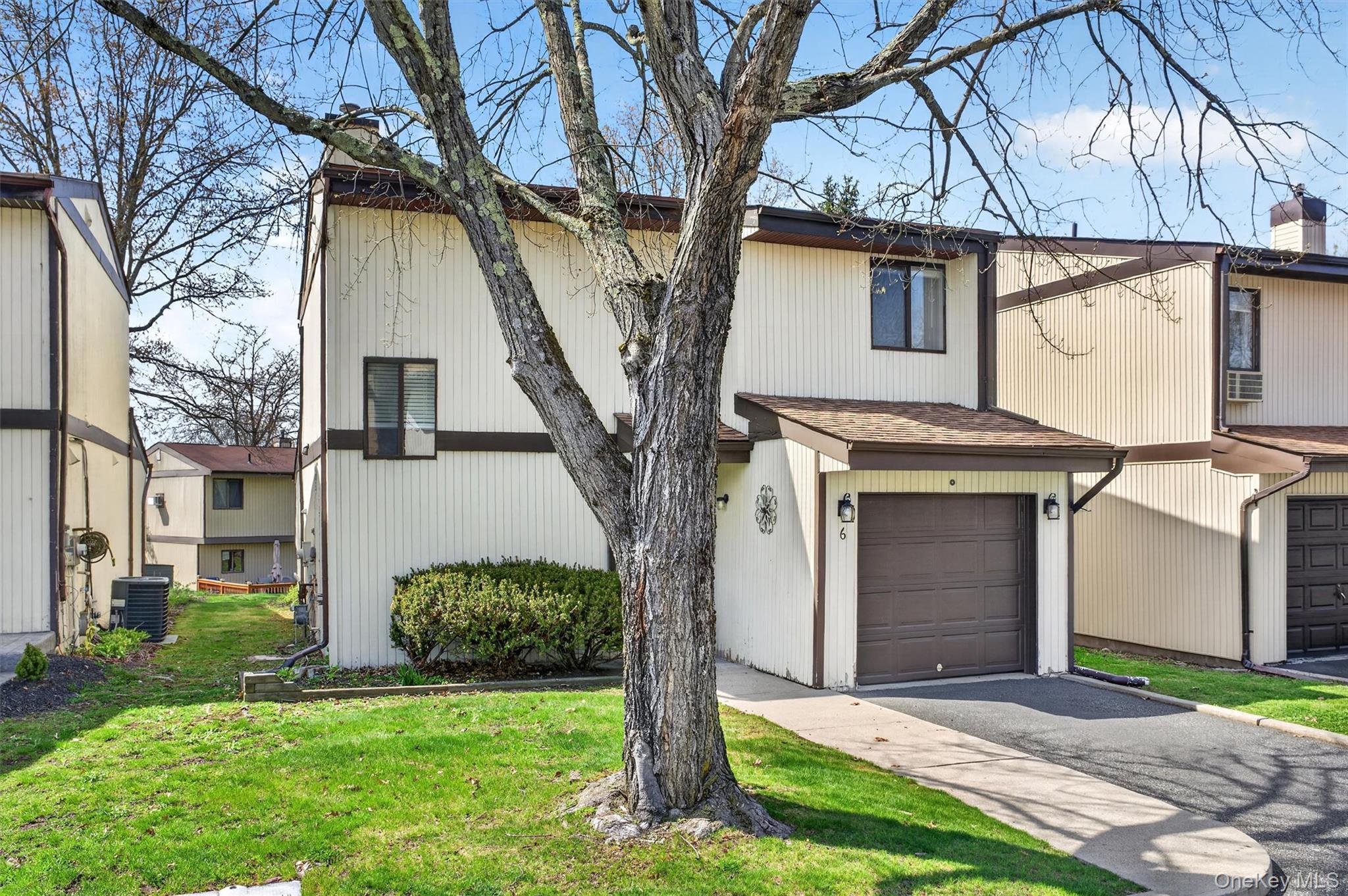 6 Charlotte Mews – For Sale photo 2