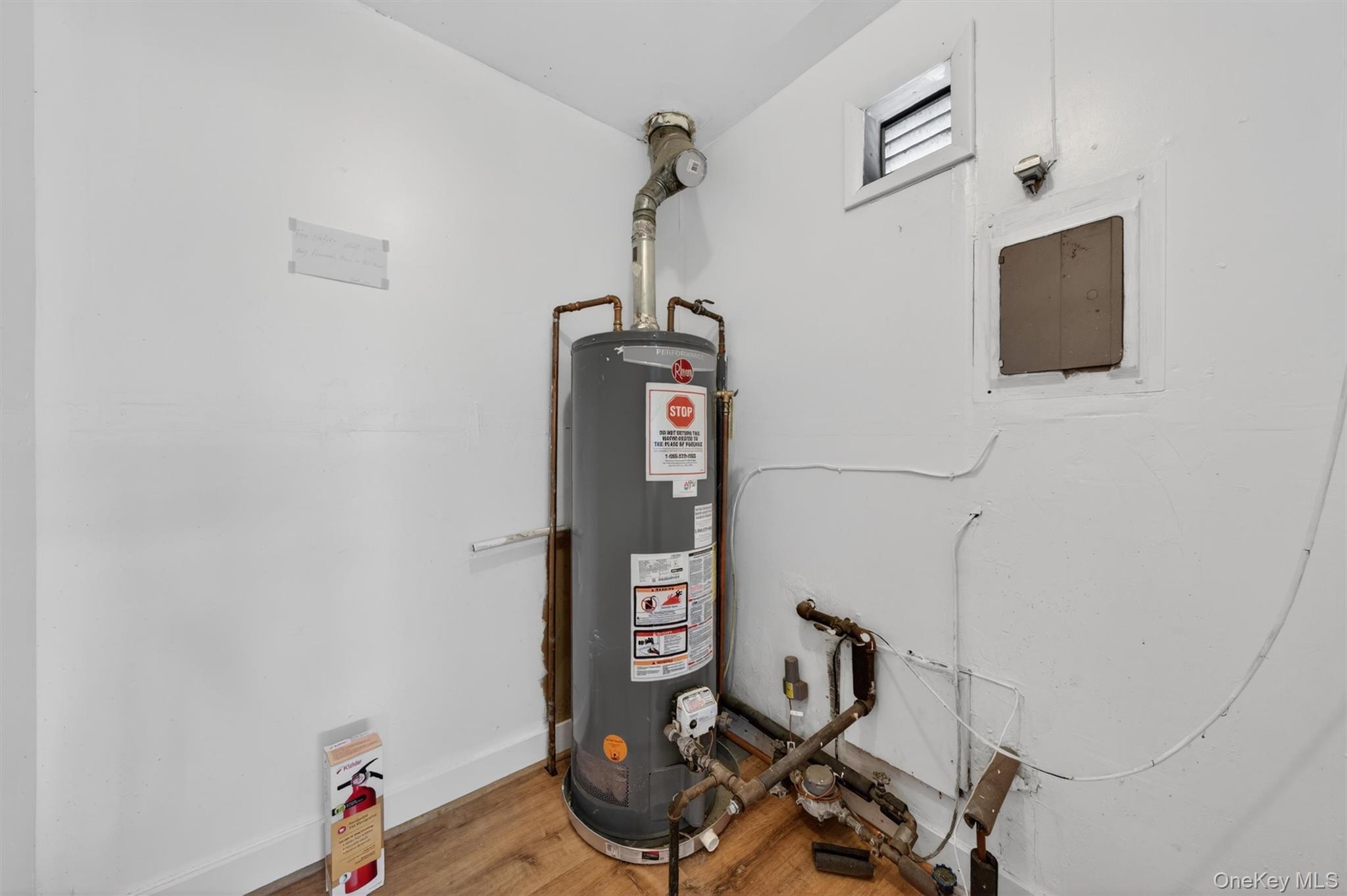 6 Charlotte Mews – For Sale photo 37