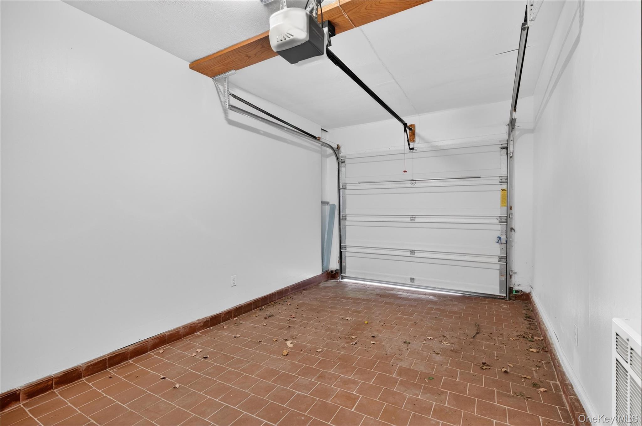 6 Charlotte Mews – For Sale photo 35