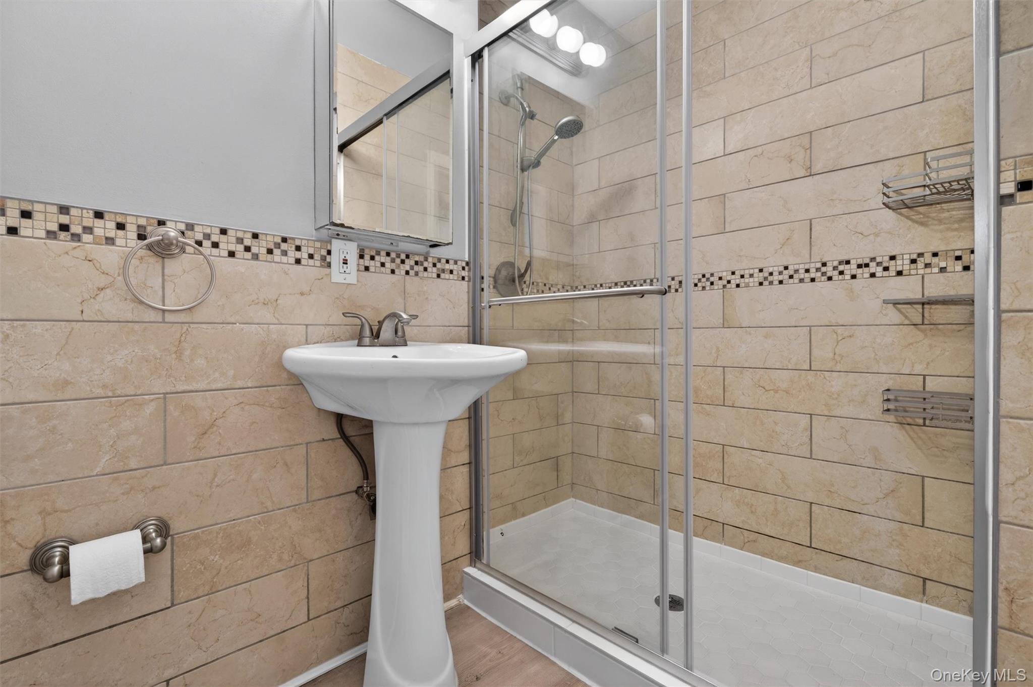 6 Charlotte Mews – For Sale photo 33