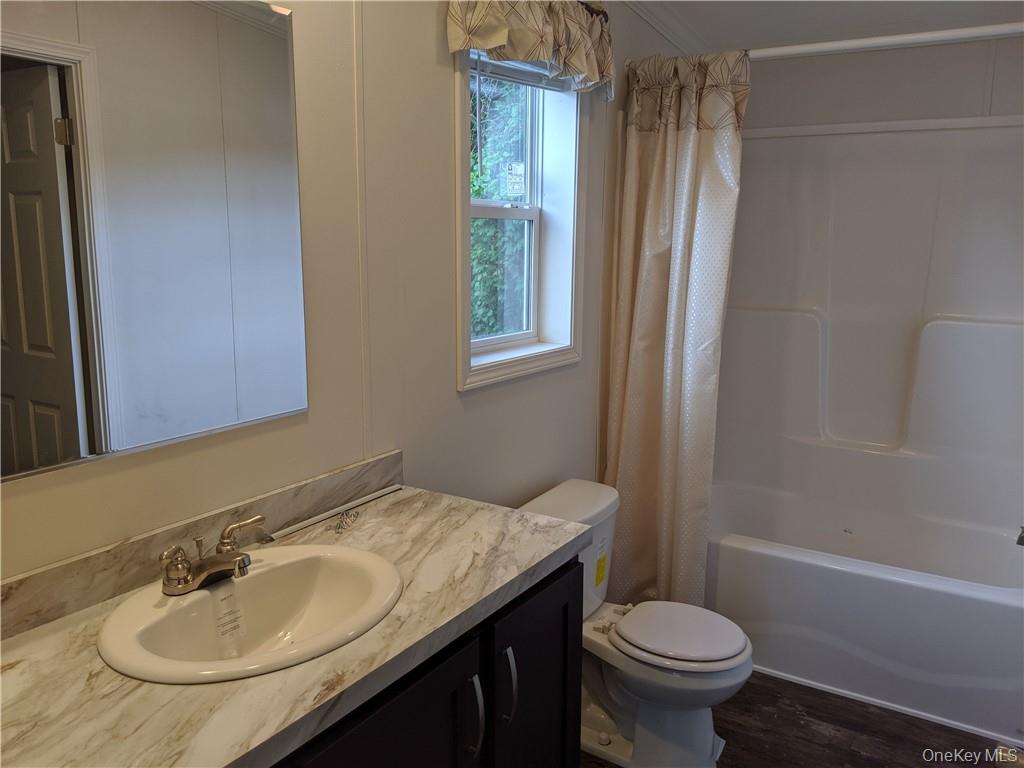 16 SHORE Lane – For Sale photo 14