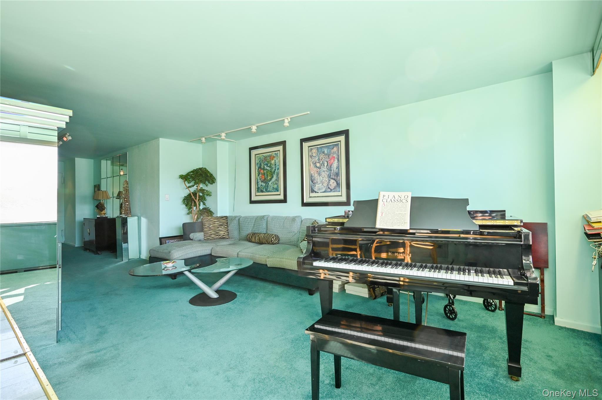 61-20 Grand Central Parkway, Unit C 306 photo 10